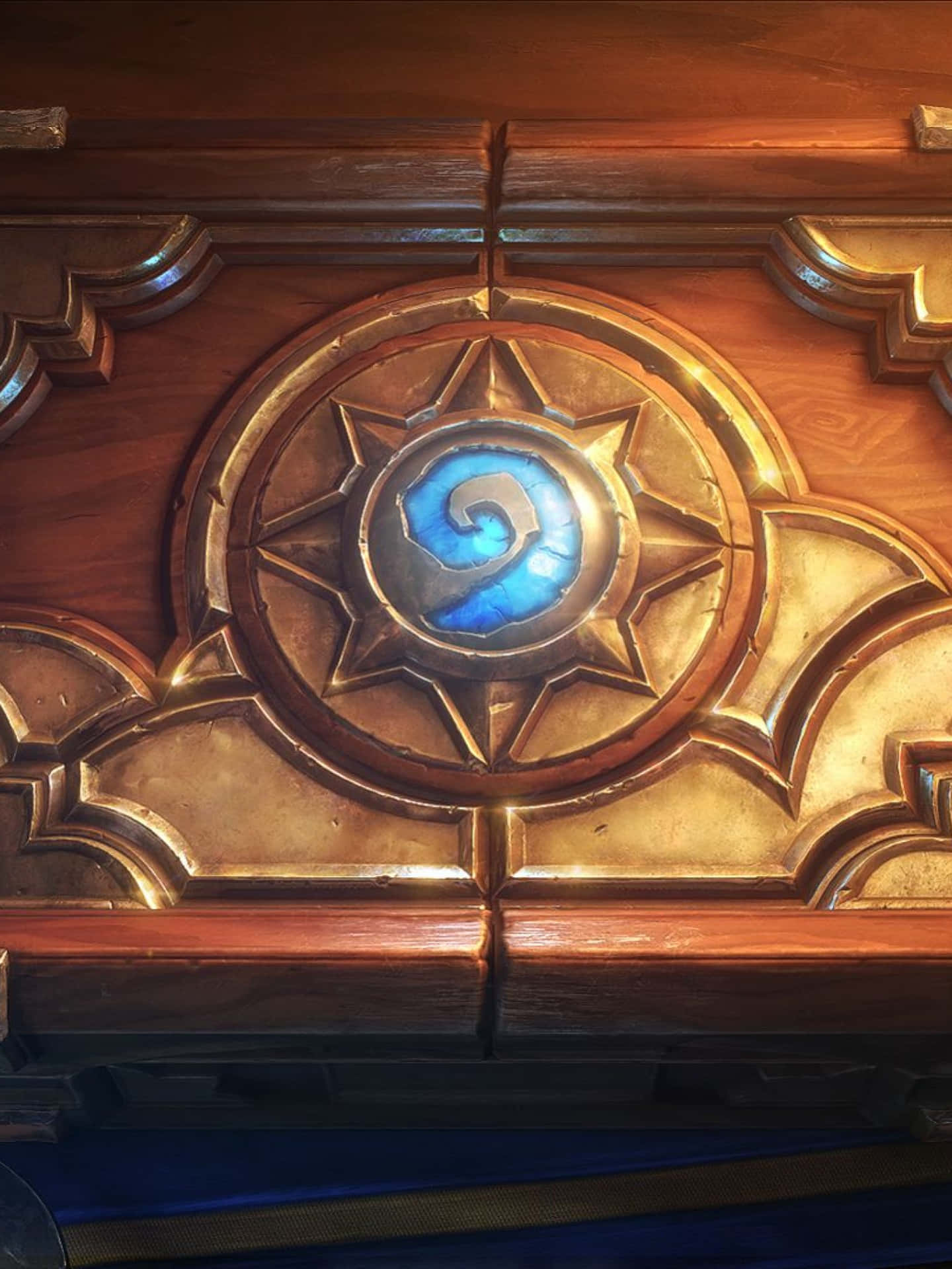 帶有《魔獸世界》遊戲中發光藍色聯盟徽章的木板。