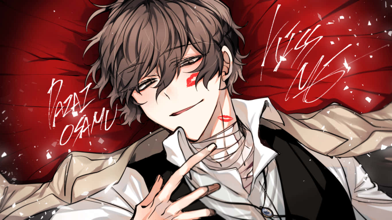 文豪野犬 Ozamu Dazai 壁紙 — 一個咧嘴笑的動漫男孩，一頭凌亂的棕色頭髮和紅色唇印，靠在帶有手寫文字的紅色背景上。