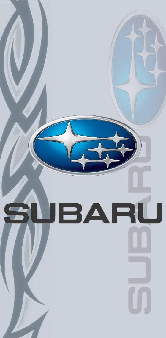 斯巴魯標誌搭配褪色貼紙 壁紙 — Subaru 標誌，藍色橢圓形上有銀色星星，置中於淺灰色背景，帶有部落圖案和品牌名稱。