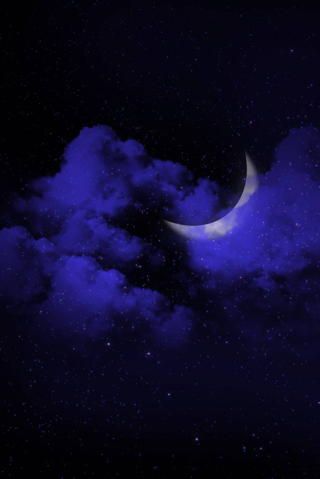 彎月在紫色雲層後發光，點綴著繁星點點的夜空。