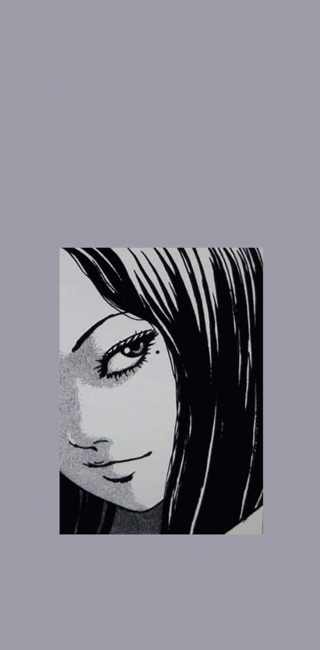 長髮動畫女孩，灰階中帶著溫柔微笑。