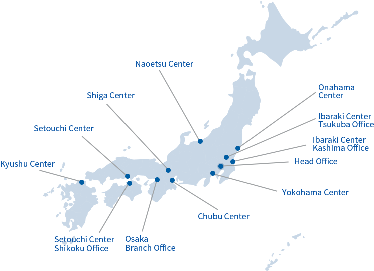 日本公司分支網絡地圖 壁紙 — 淺藍色極簡日本地圖，黑色背景上標有辦公室位置並以線條連接。
