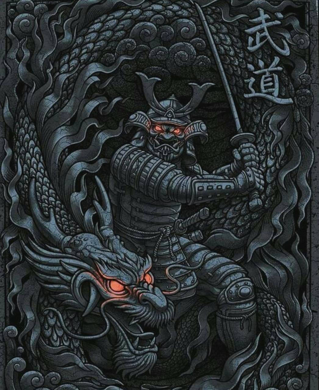 日本武士熾熱雙眼 壁紙 — 一位擁有發光紅眼的武士戰士挑釁地站在一條同樣擁有發光紅眼的盤繞龍之上，兩者都被旋轉的烏雲包圍。