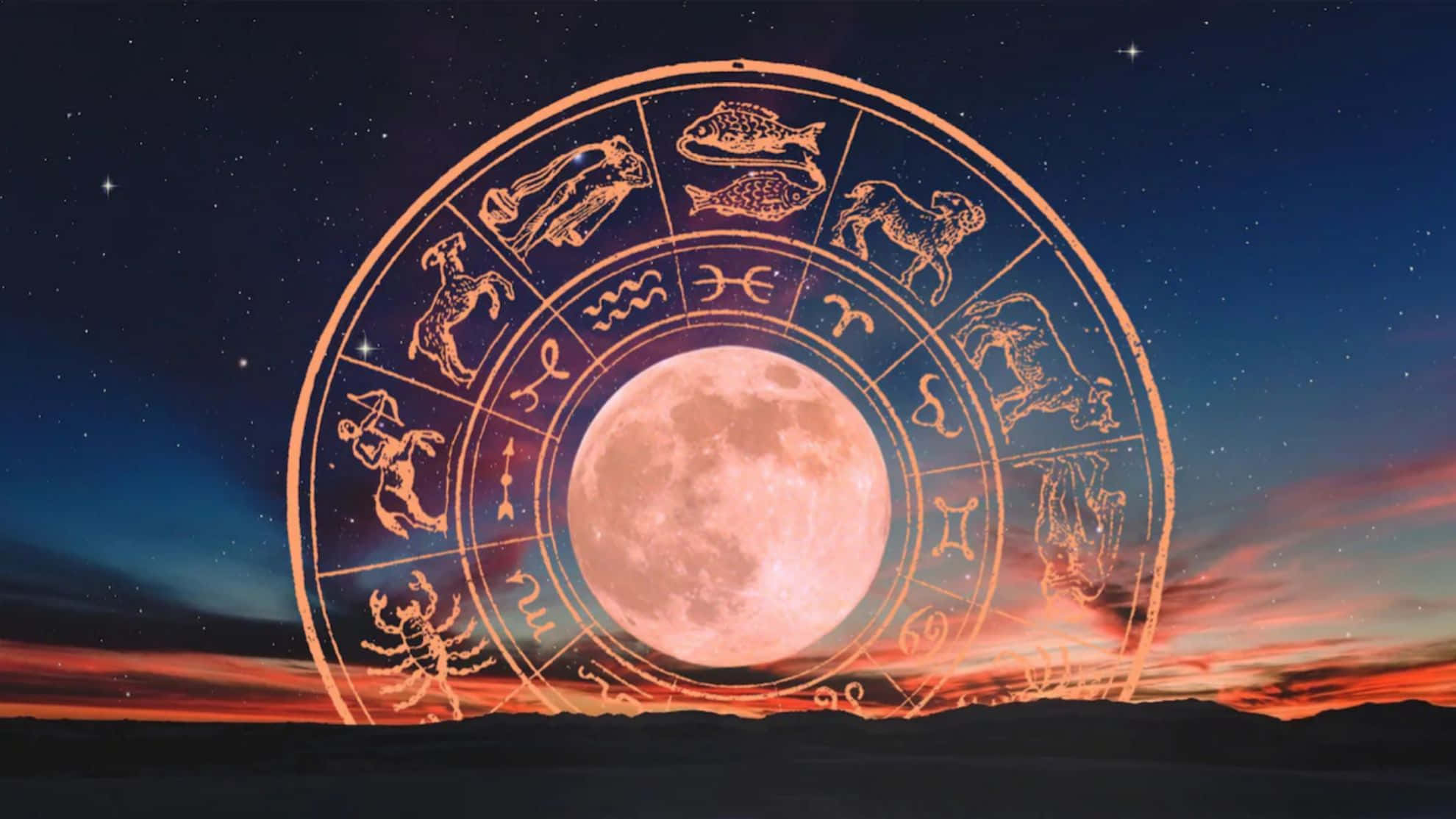 星座符號圖像 壁紙 — 一個發光的星座輪覆蓋在滿月上，滿月在星空下從熾熱的日落地平線升起。
