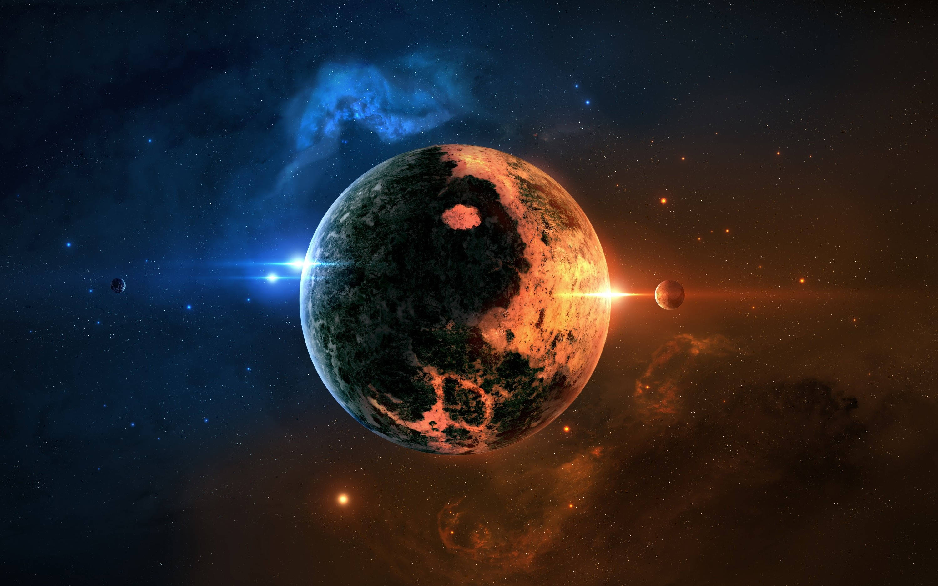 星系中的月與星 壁紙 — 一顆巨大的行星，表面發出橙色和深綠色的光芒，在佈滿星星的宇宙背景下旋轉，背景中有鮮豔的星雲和遙遠的恆星。