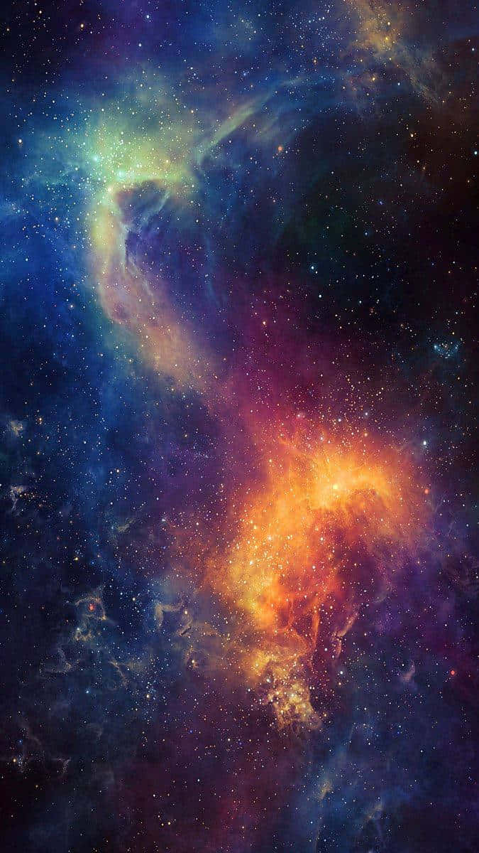 星際星雲肖像背景 壁紙 — 充滿活力的宇宙星雲在星空背景下以火橙色和電光藍色旋轉。