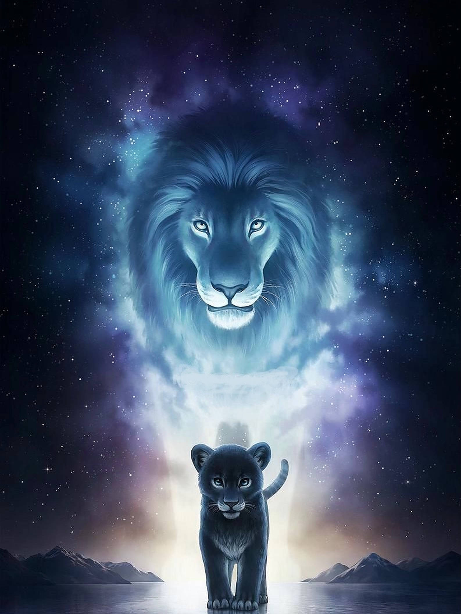 星際獅王國藝術 壁紙 — 一頭威嚴的發光藍色獅神懸浮在一隻站在反射表面上的小黑幼崽上方，背景是星光燦爛的宇宙天空。