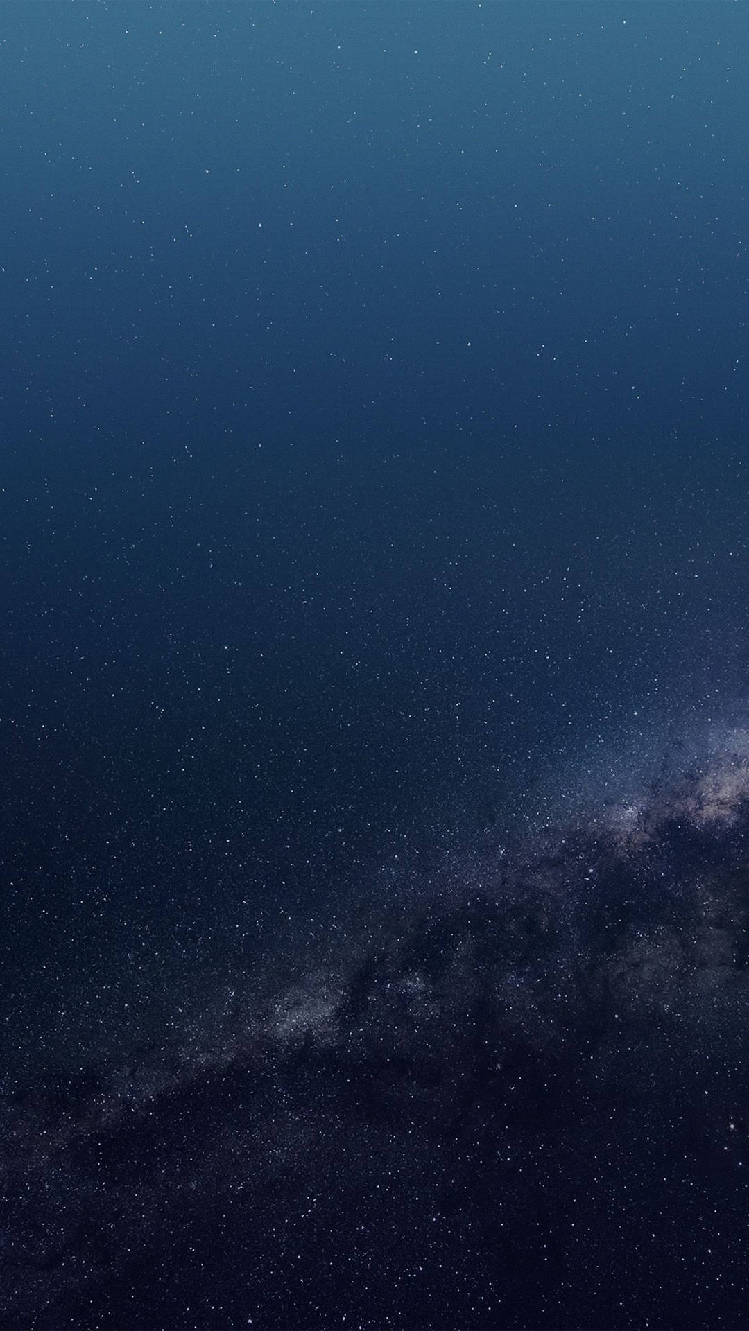 銀河系在繁星點點的夜空中閃耀