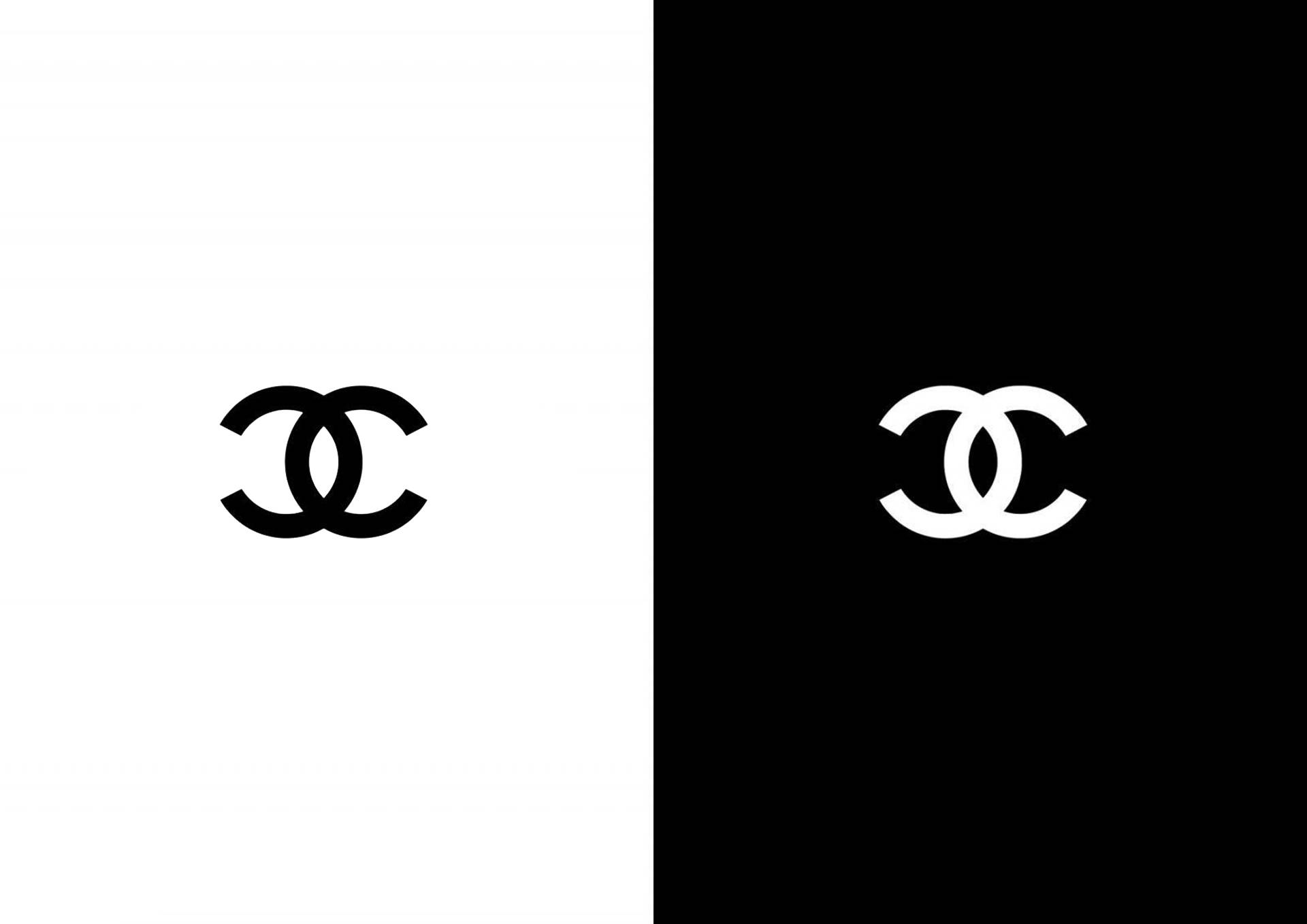 時尚香奈兒標誌 壁紙 — 經典 Chanel 標誌以黑底白字和白底黑字顯示，營造高對比度的極簡品牌形象。
