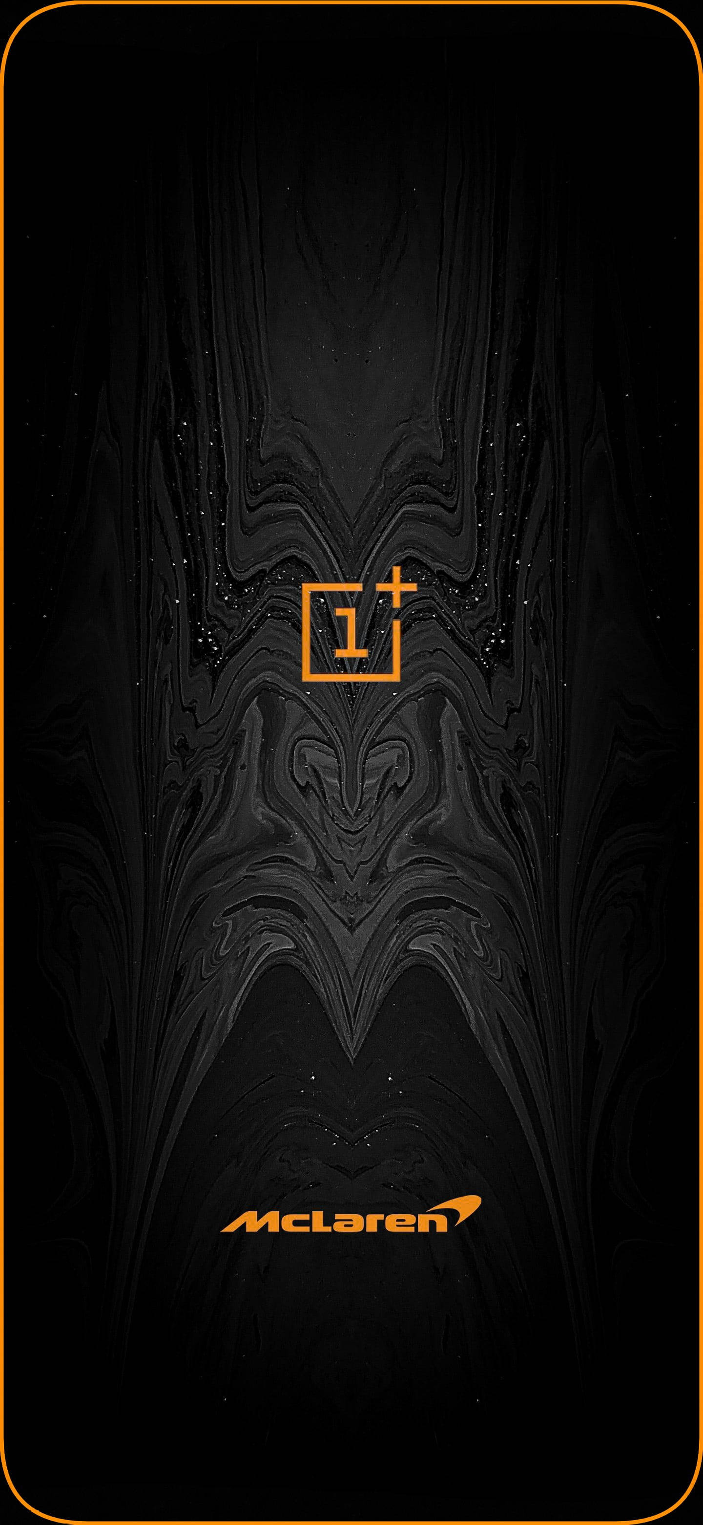 Android Phone 桌布 壁紙 — 時尚黑色桌布，帶有橙色OnePlus和McLaren標誌，以發光橙色邊框框住，背景為大理石紋理。