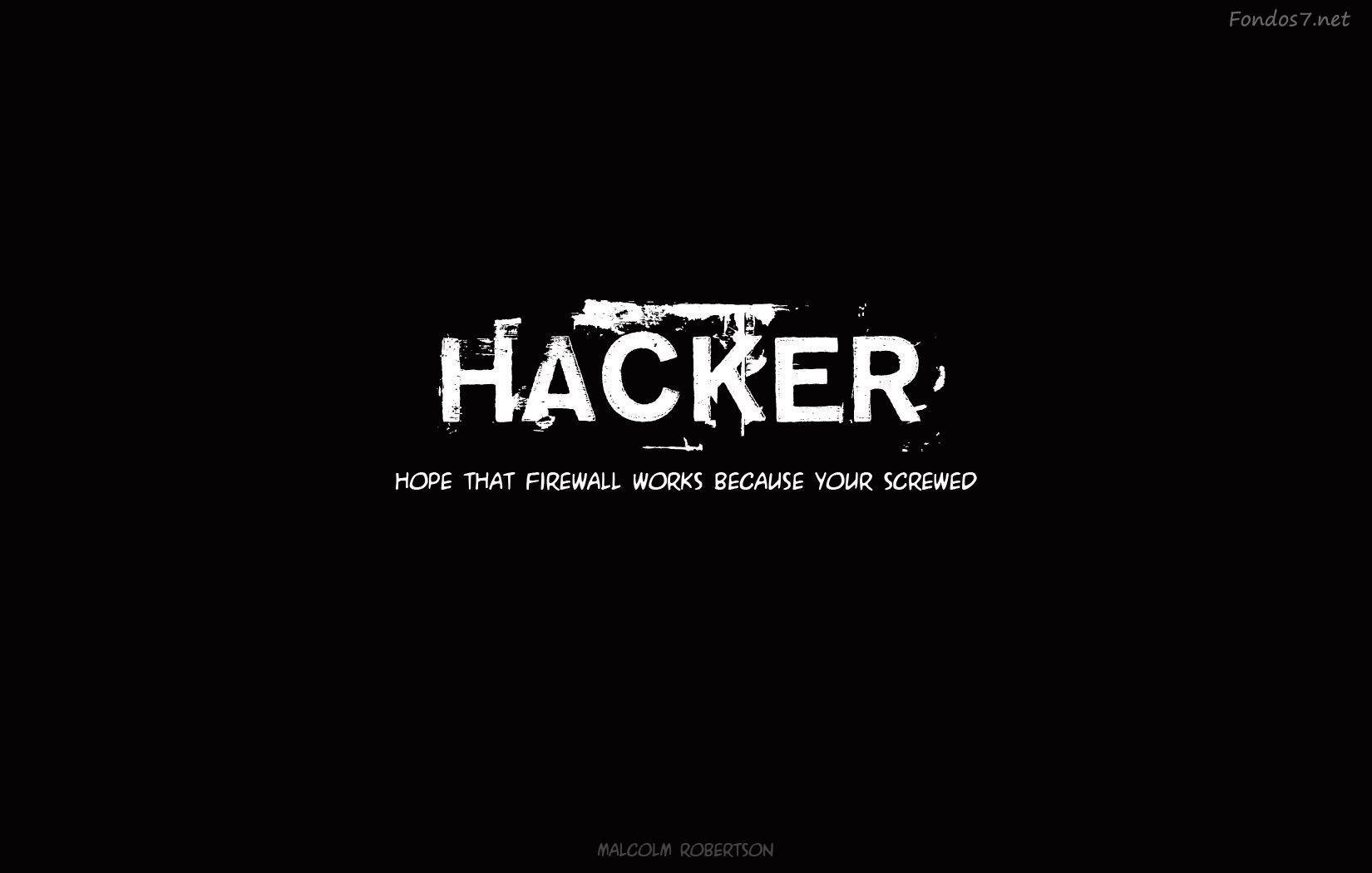 黑色背景上，白色文字寫著hacker，下方有一個標籤。 — 黑客 壁紙