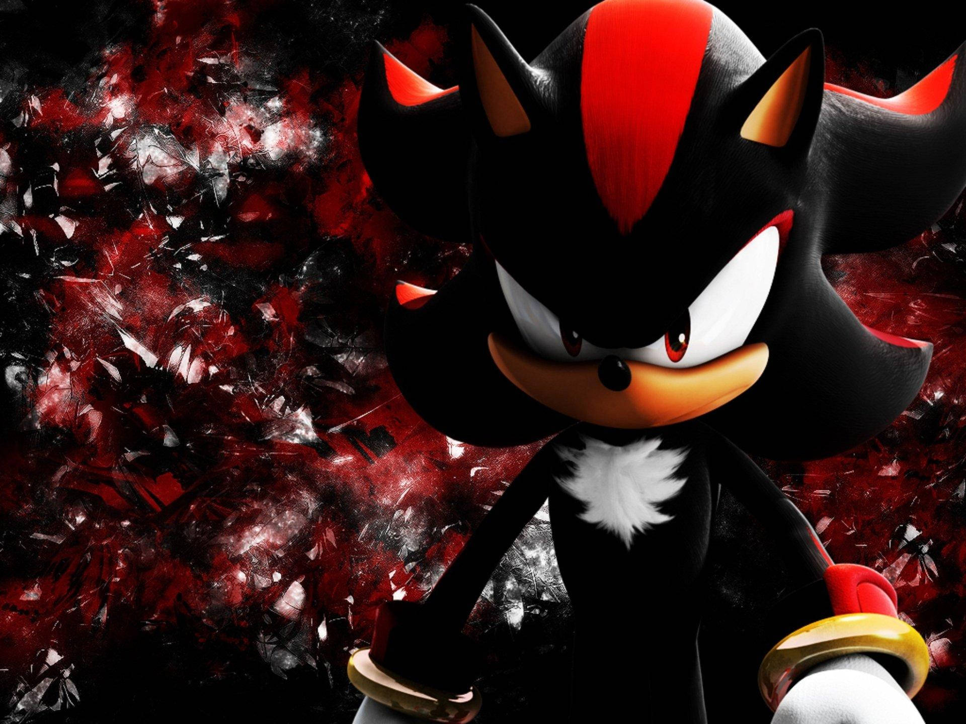 Shadow The Hedgehog 桌布 壁紙 — 暗影刺蝟站在破碎的紅黑背景前，眼睛發出強烈的光芒，氣勢洶洶。