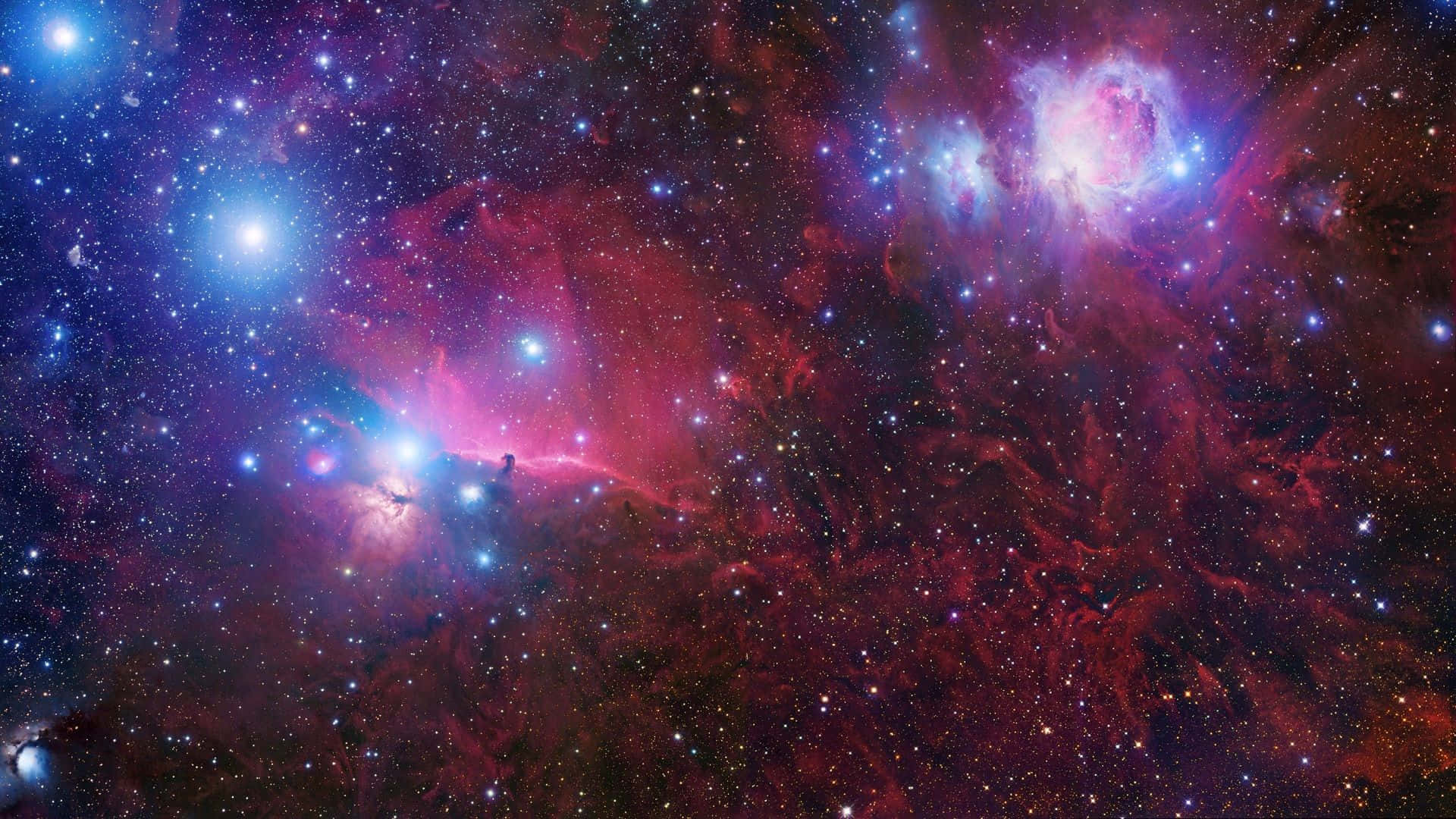 深空中色彩繽紛的星雲和星星