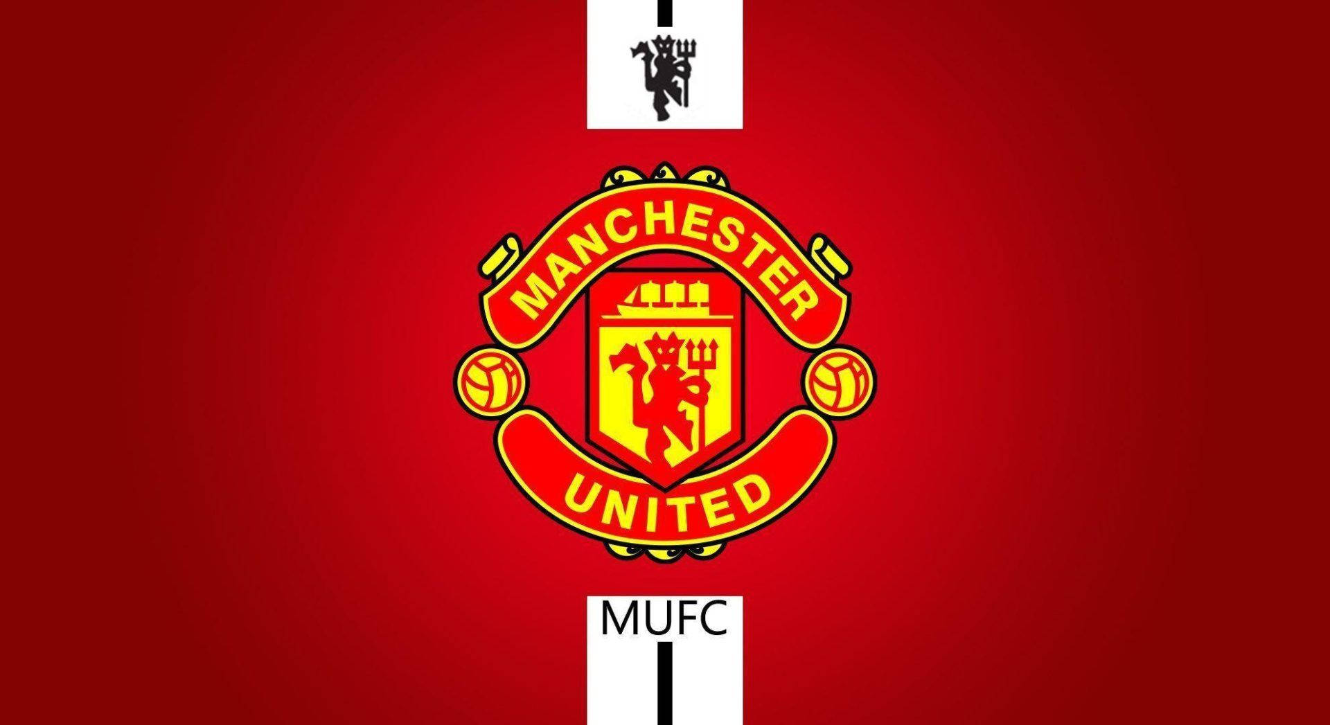 曼聯足球會徽章在紅色背景上，帶有 MUFC 文字。