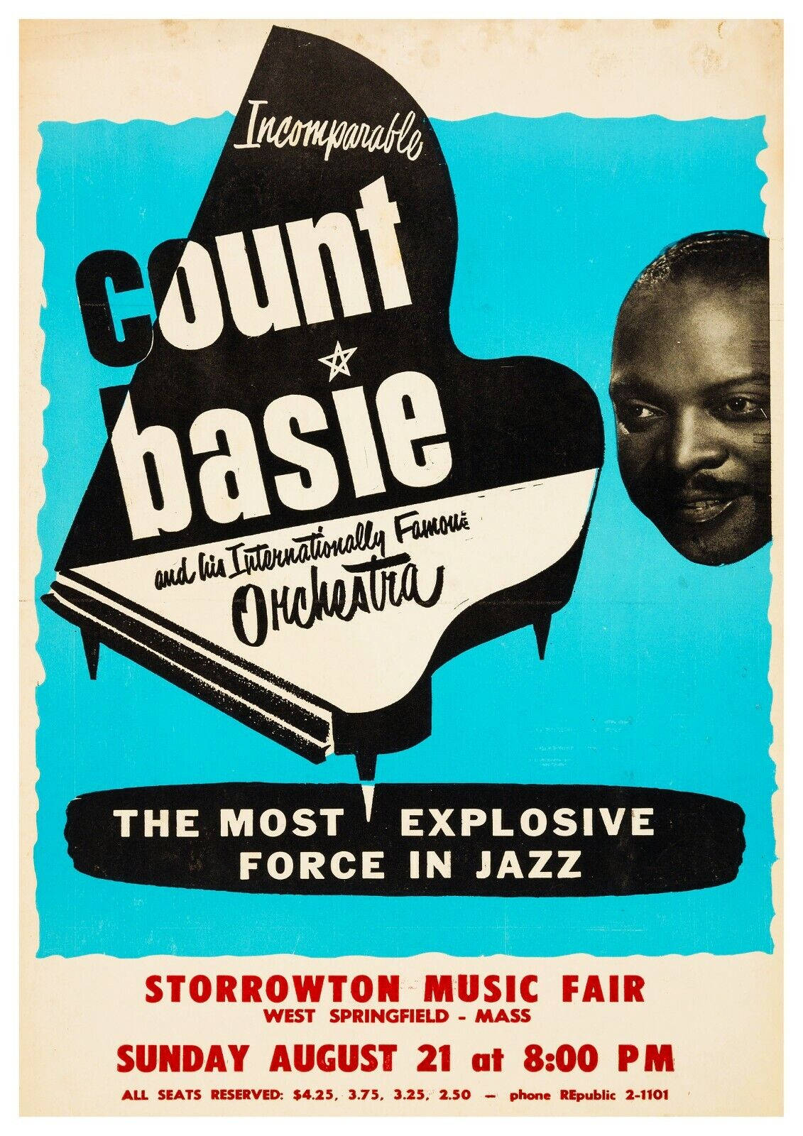 最震撼的康特·巴西星期日 壁紙 — 復古爵士海報， featuring Count Basie 的臉龐旁邊有一個鋼琴形狀的圖案，宣傳 1950 年代的音樂會。