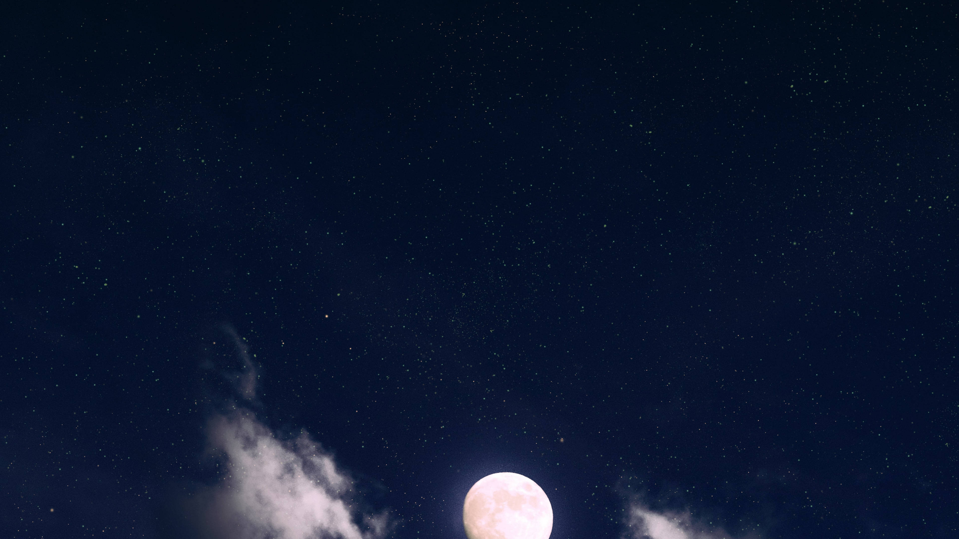 月光4K 深藍夜空 壁紙 — 一輪明亮的滿月在午夜星空中透過輕柔的雲層閃耀。