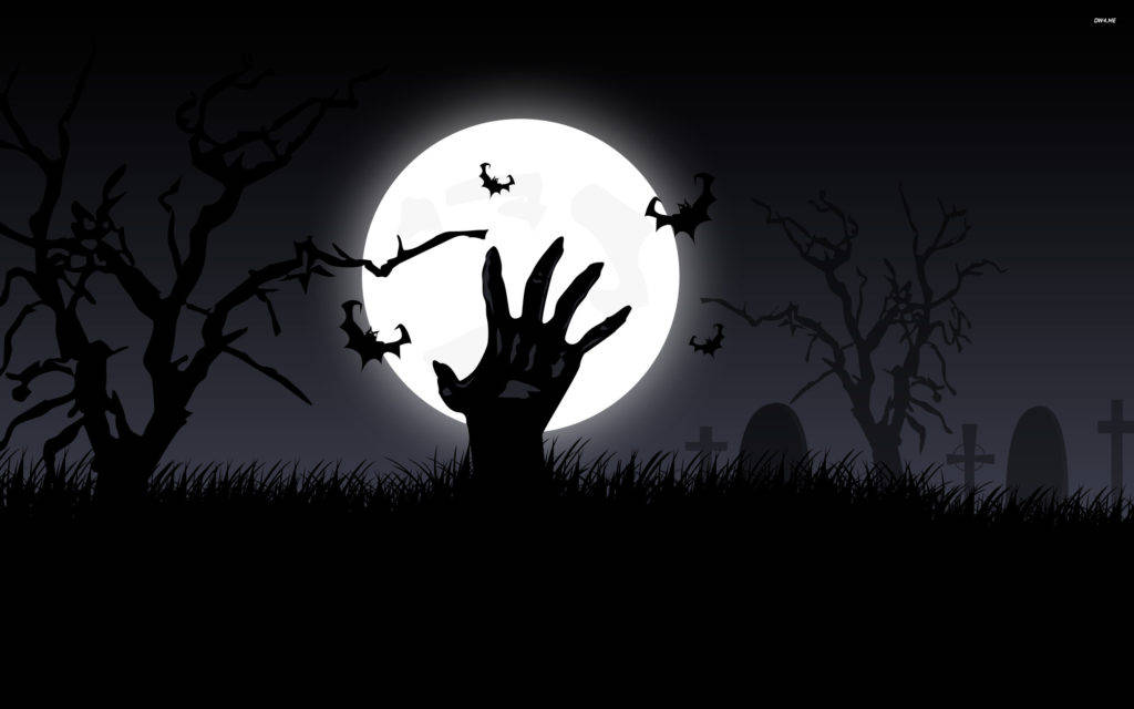 喪屍手從草地冒出，滿月下蝙蝠和墓地剪影。
