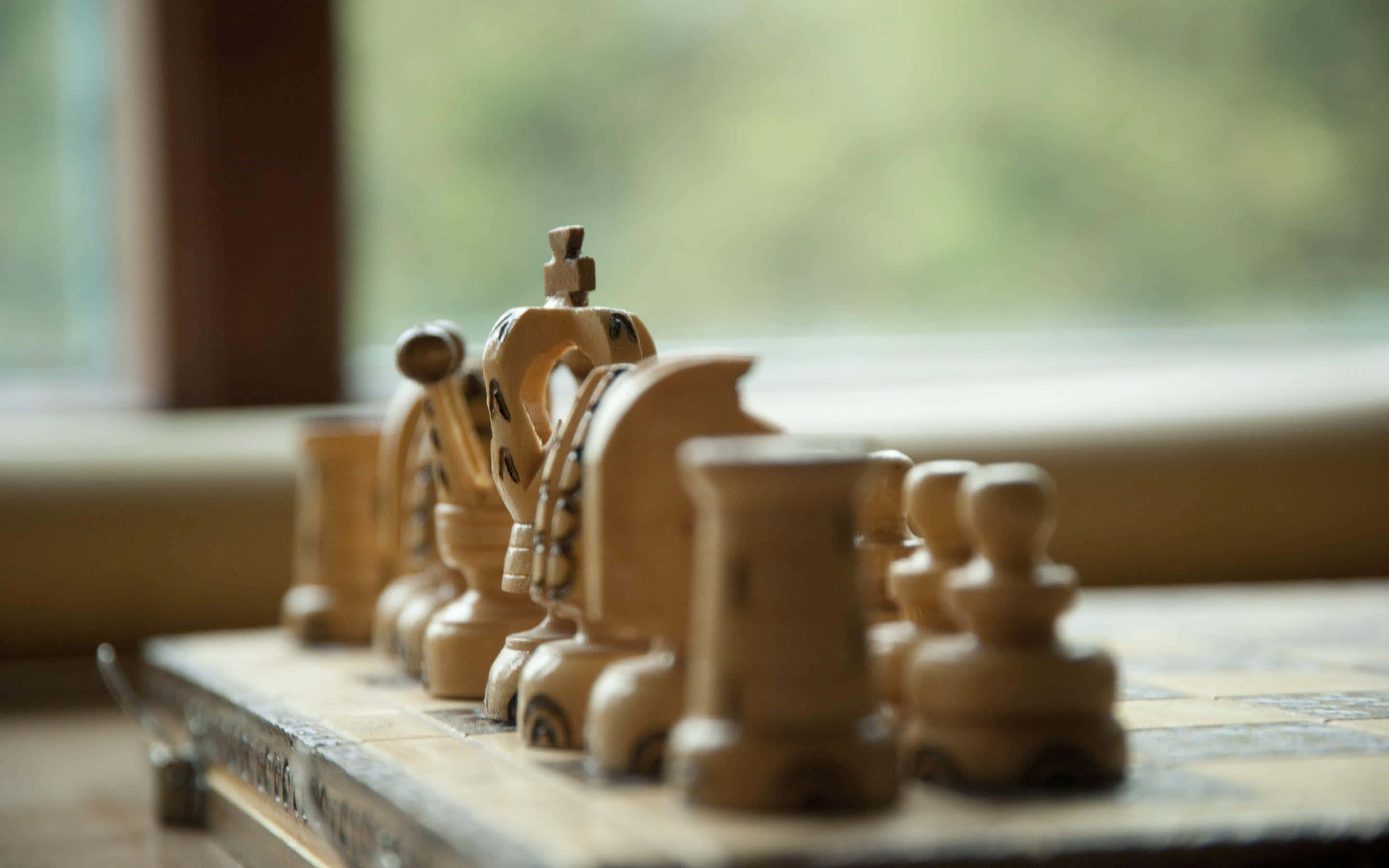 木棋盤上的棋子 壁紙
