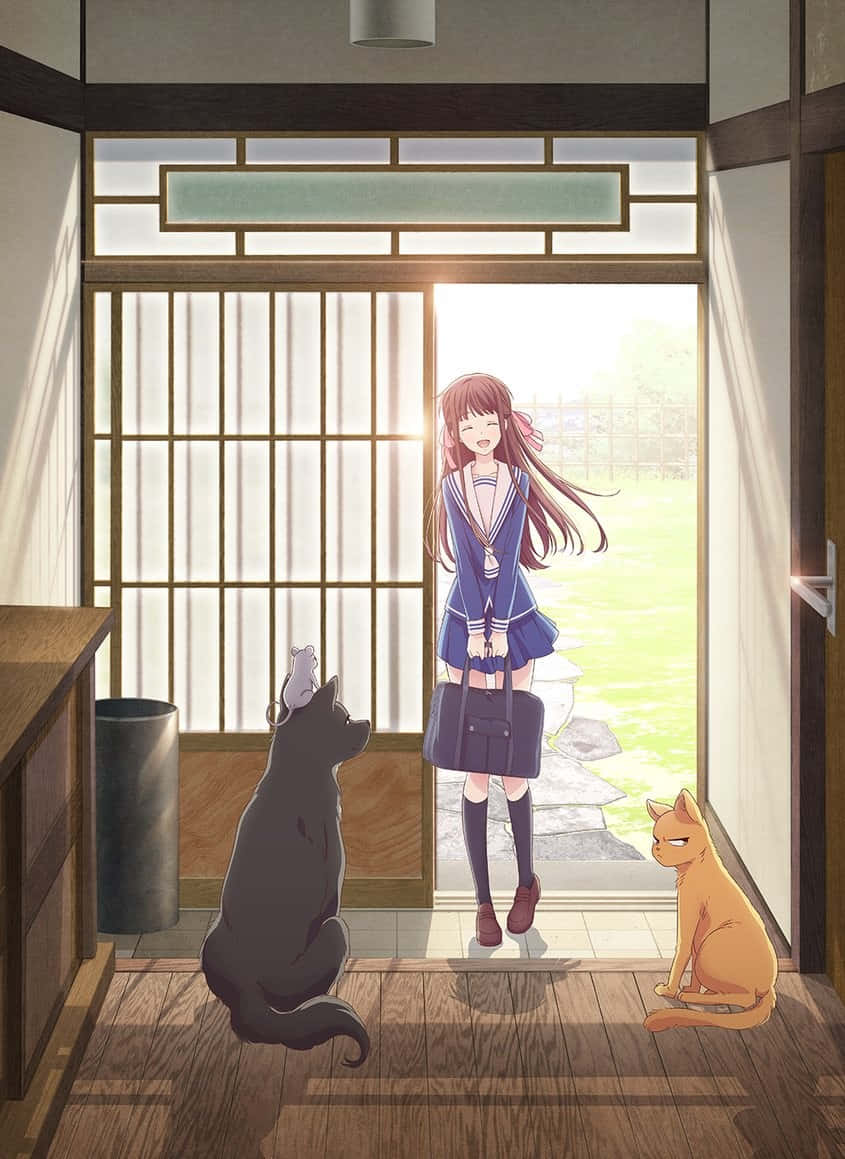 動漫女學生穿著校服在門口微笑，旁邊有兩隻貓。