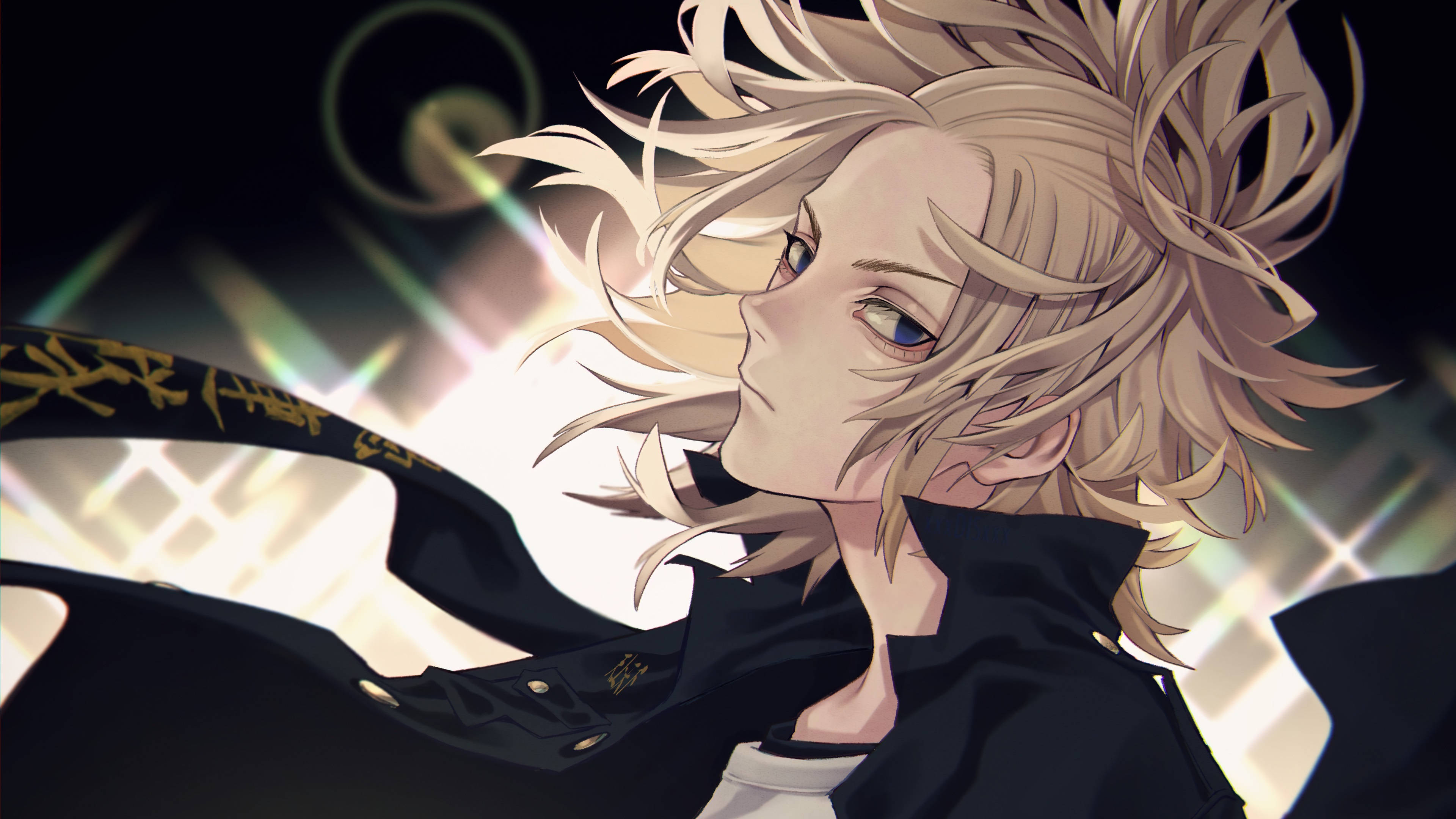 《東京卍復仇者》Mikey 原創插畫 壁紙 — 一位金髮藍眼的動漫角色，在帶有光線條紋的發光抽象背景上向上凝視。
