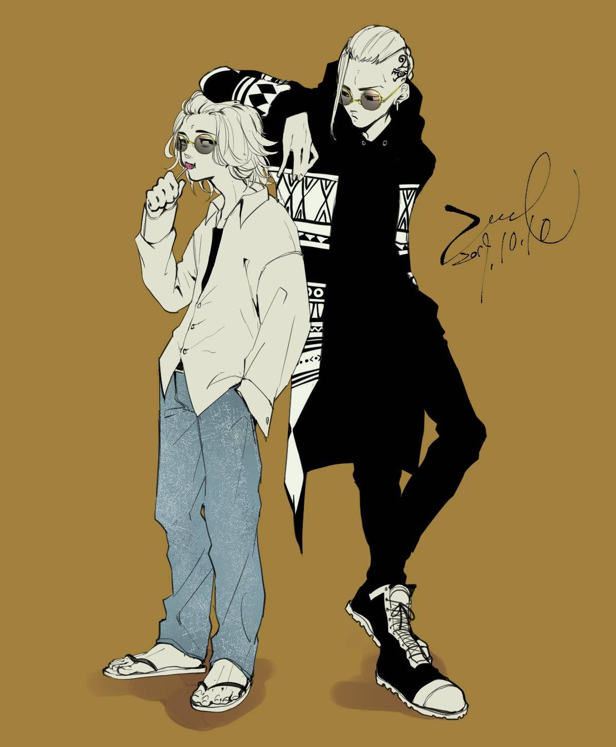 《東京卍復仇者》酷帥的Draken與Mikey 壁紙 — 兩個風格化的動漫角色在純棕色背景前自信地擺姿勢，一個穿著白色服裝，另一個穿著帶有部落圖案的黑色服裝。