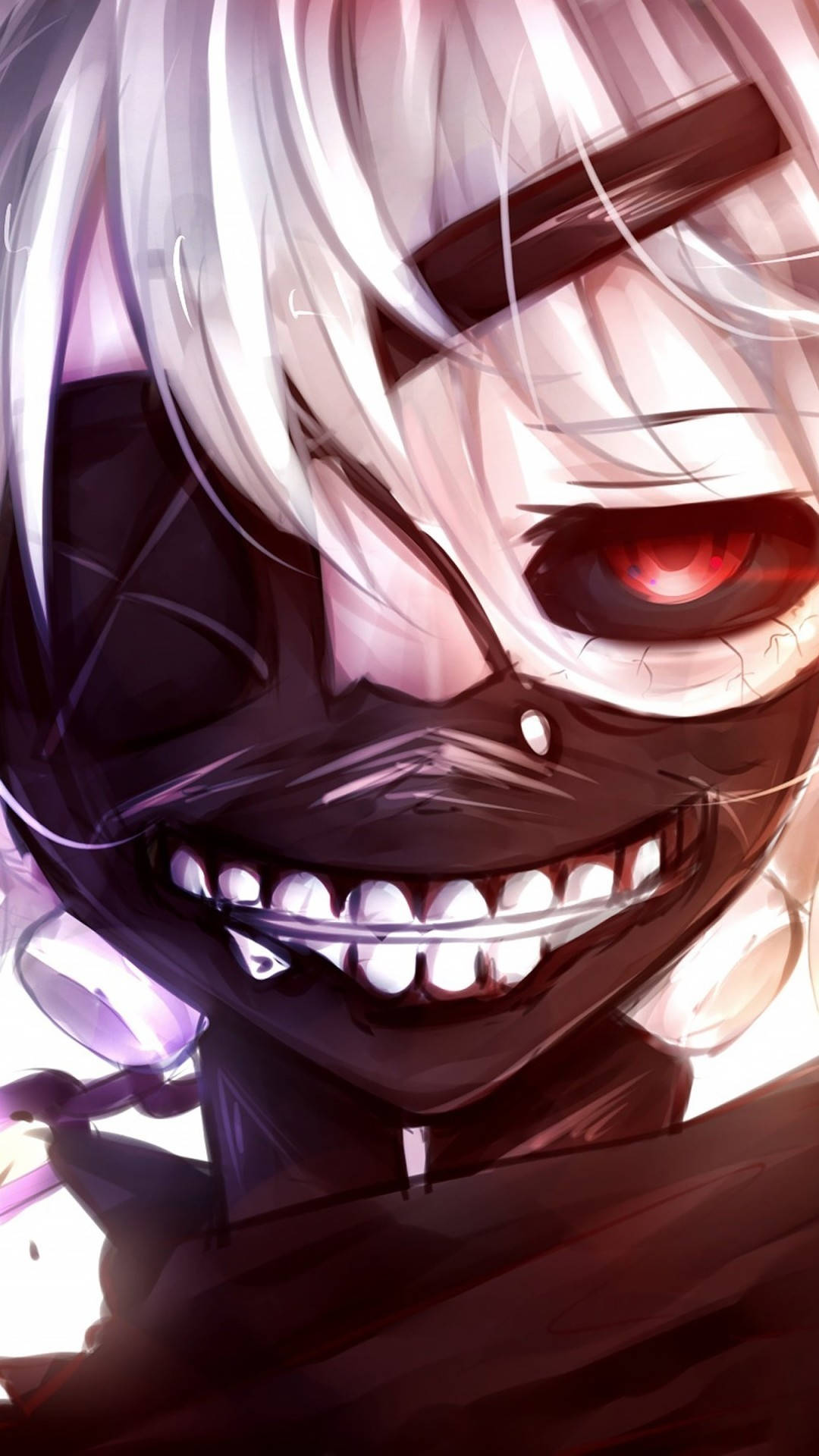 《東京喰種》iPhone Ken 原創插畫 壁紙 — 一個帶有白髮和黑色面具的威脅性動漫角色，在戲劇性的燈光下咧嘴大笑，露出尖銳的牙齒。