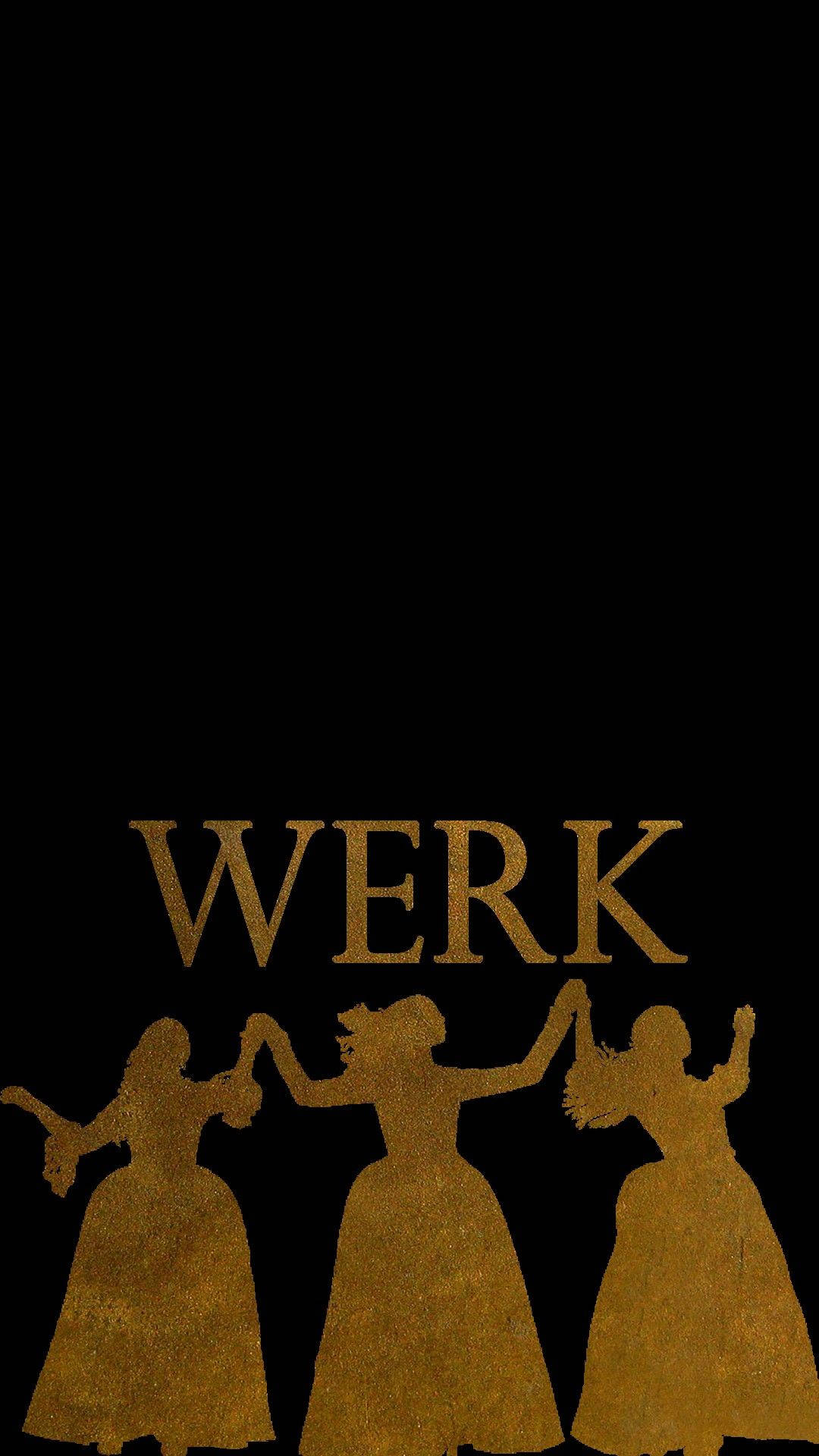 三個穿著復古連衣裙的女人在金色「WERK」字樣下方歡快地跳舞。