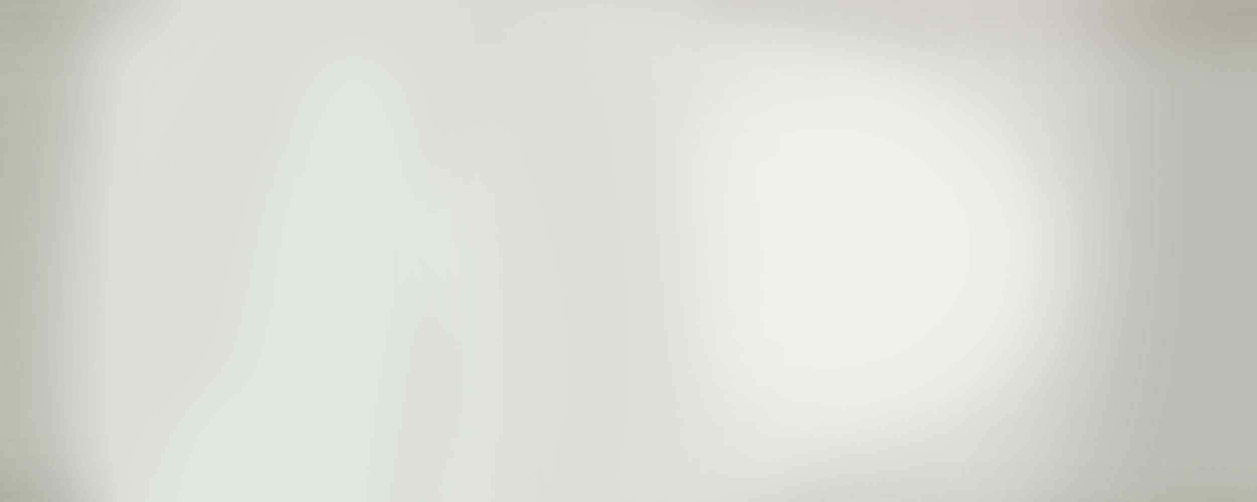 Profile 桌布 壁紙 — 柔和漸變牆紙，淺綠色和白色抽象形狀融合成柔和的光芒。