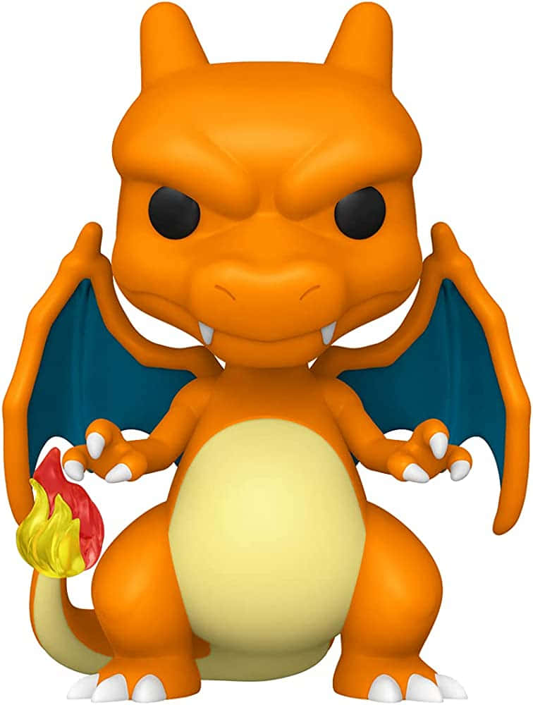 查普利為挑戰蓄勢待發 壁紙 — 一個鮮橙色嘅 Charizard Funko Pop 塑膠公仔，有藍色翅膀同火焰尾巴，企喺白色背景前面。