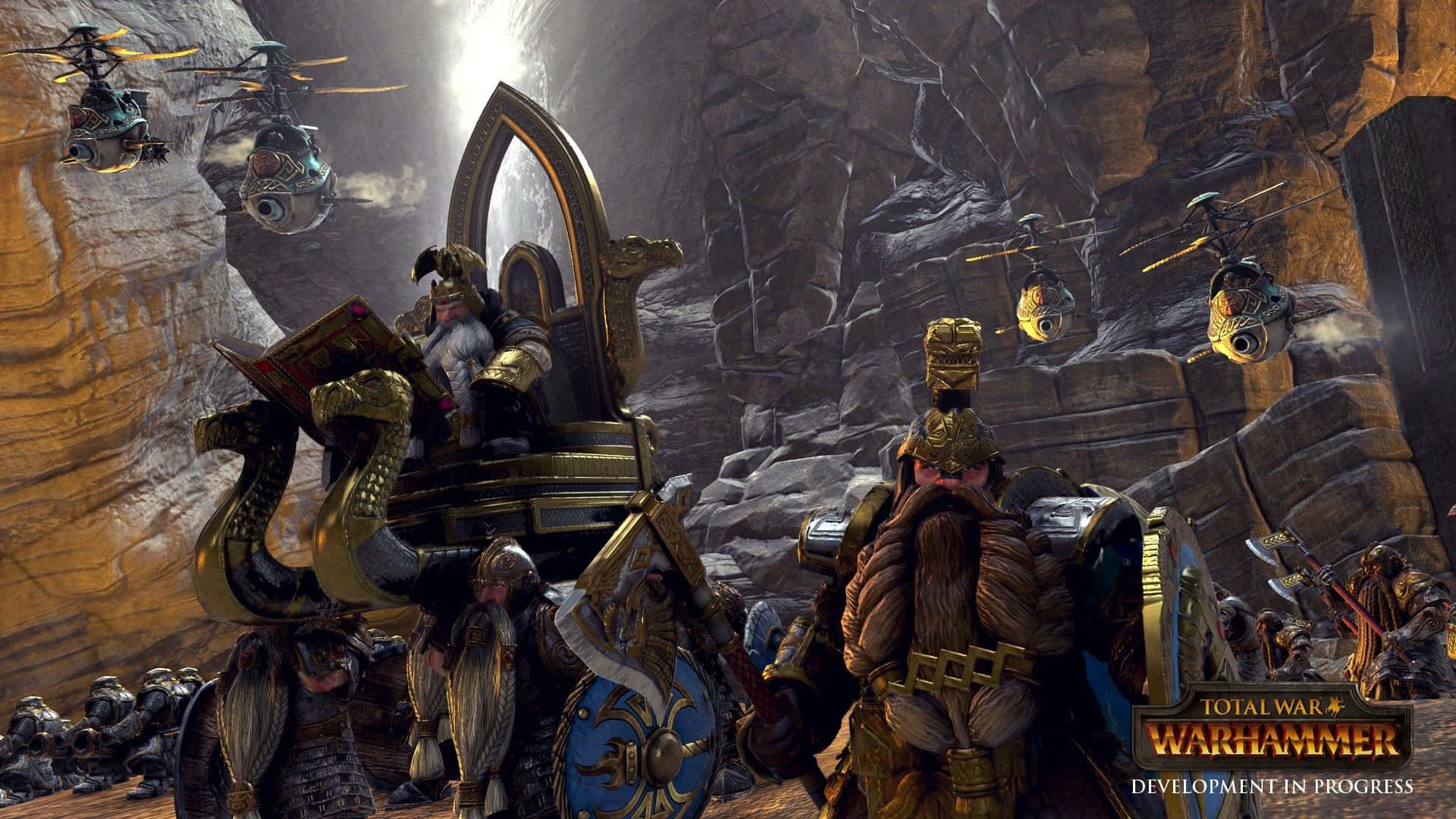 格羅姆布林達爾 1920x1080 Total War Warhammer 背景 壁紙 — 一個矮人國王坐在岩石洞穴中的黃金寶座上，身穿盔甲的矮人和飛行機器環繞著他。