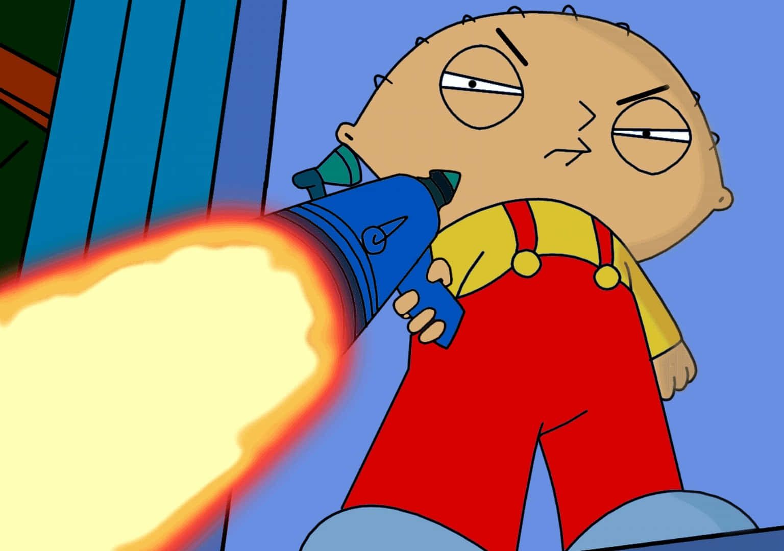 「格里芬一家在昆霍格過著愜意生活」 壁紙 — Stewie Griffin 在卡通場景中瞄準一把藍色火箭槍，伴隨著火焰爆炸。