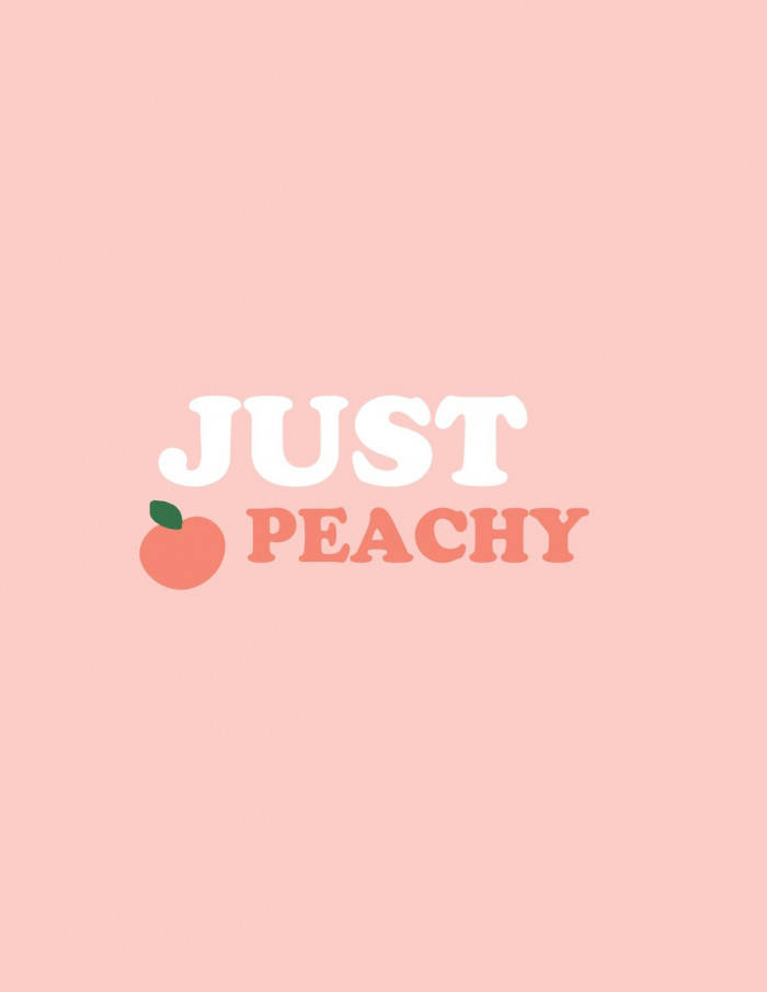 蜜桃色背景，上面寫著「JUST PEACHY」和一個蜜桃圖示。