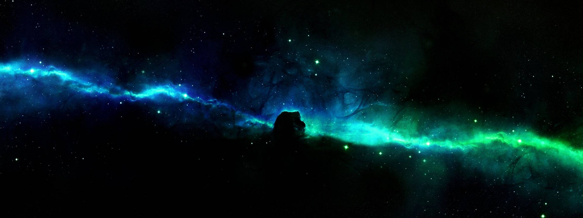 在星空背景下，黑暗剪影襯托出太空中發光的藍綠色星雲。