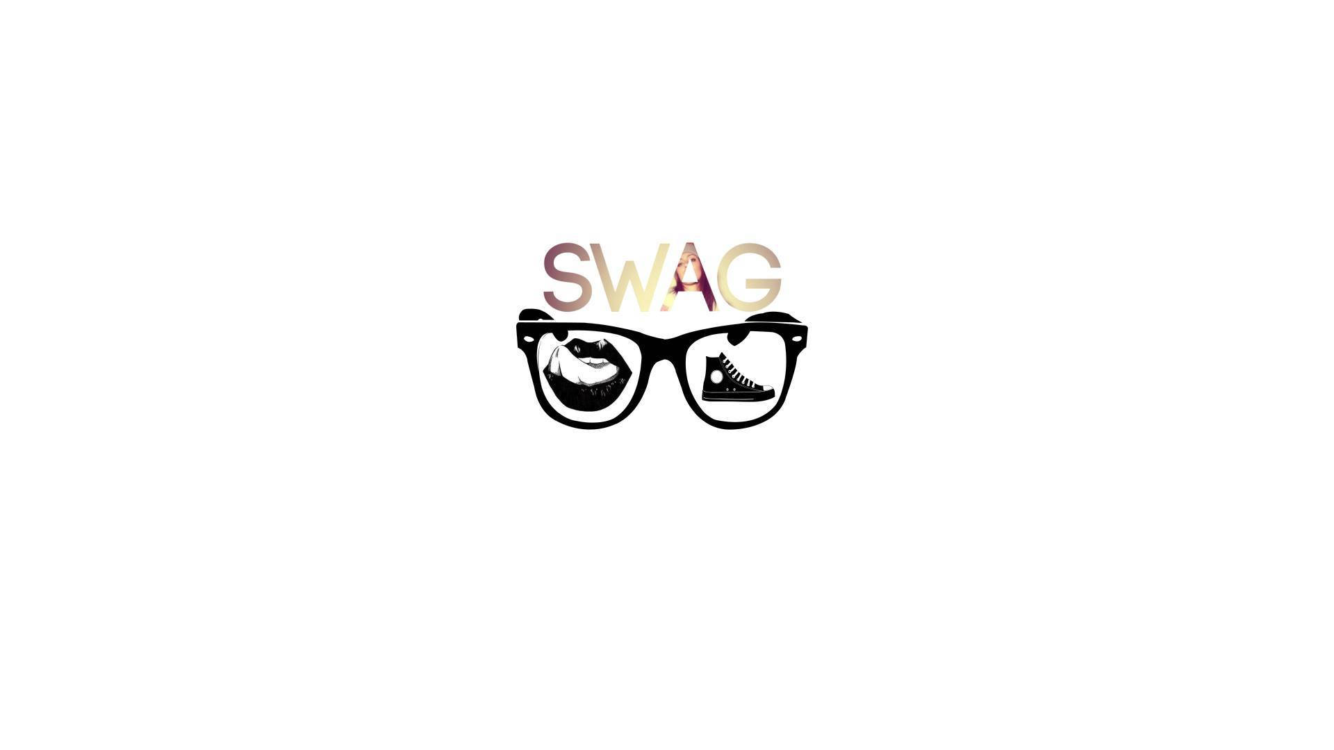 極簡主義 Swag 壁紙 — 大膽的黑色眼鏡框住嘴唇和運動鞋圖標，下方是色彩繽紛的SWAG字樣，背景為純白色。