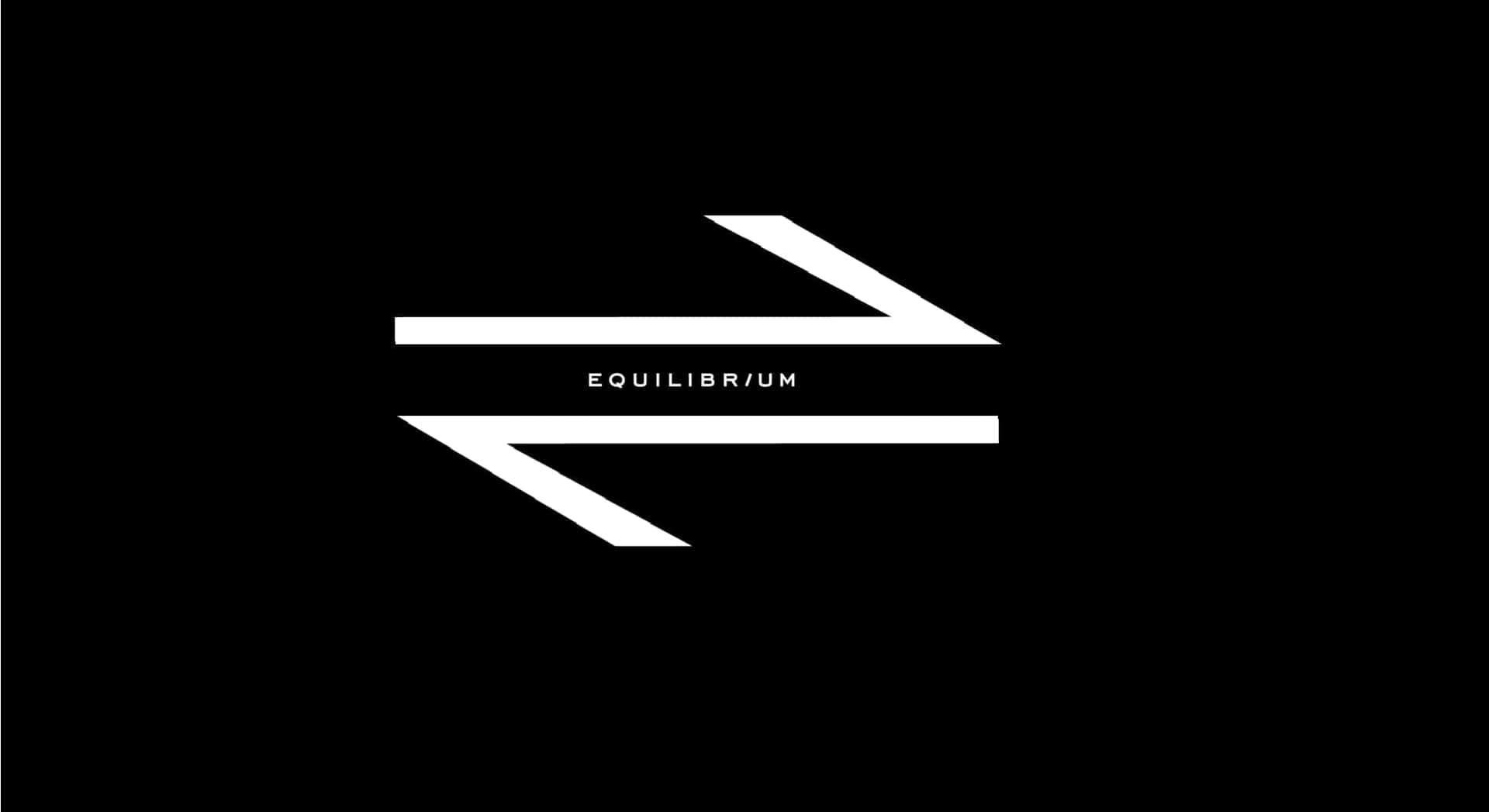 白色箭頭在黑色背景上指向左右，帶有文字 equilibrum