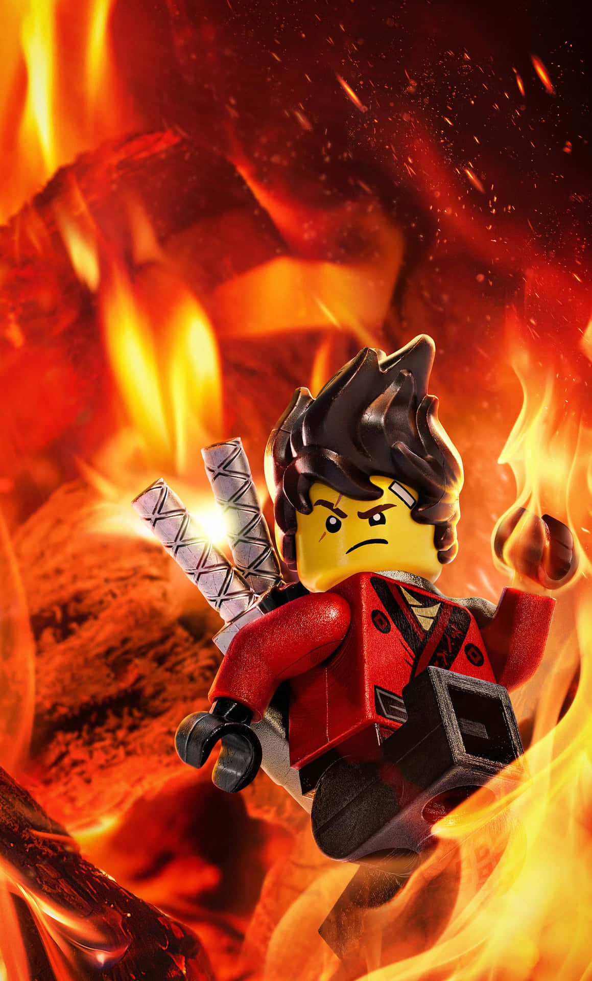 身穿紅色盔甲的LEGO忍者，被火焰和發光的餘燼包圍。