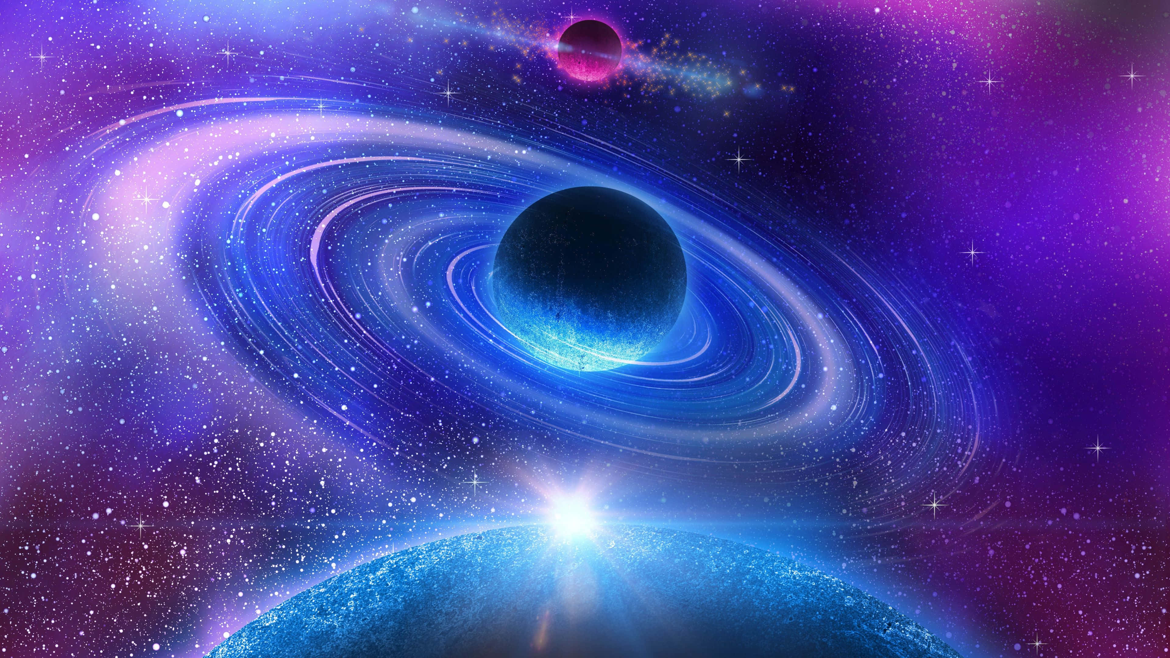 欣賞宇宙深處的迷人之美 壁紙 — 一個宇宙場景，包含一個發光的藍色行星帶有光環，上方一個黑暗行星，以及一個明亮的星爆，背景是紫色星空。