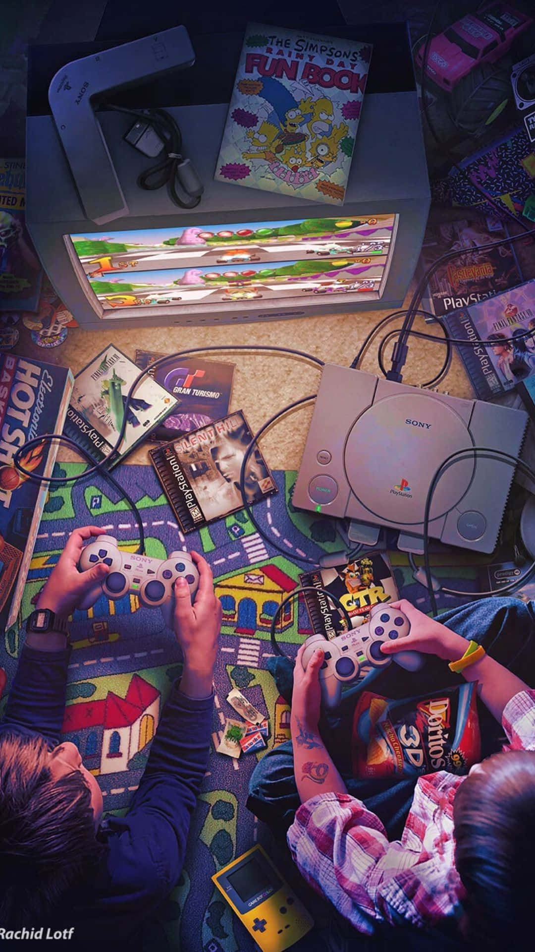 兩個孩子喺遊戲主題地氈上用控制器玩PlayStation。
