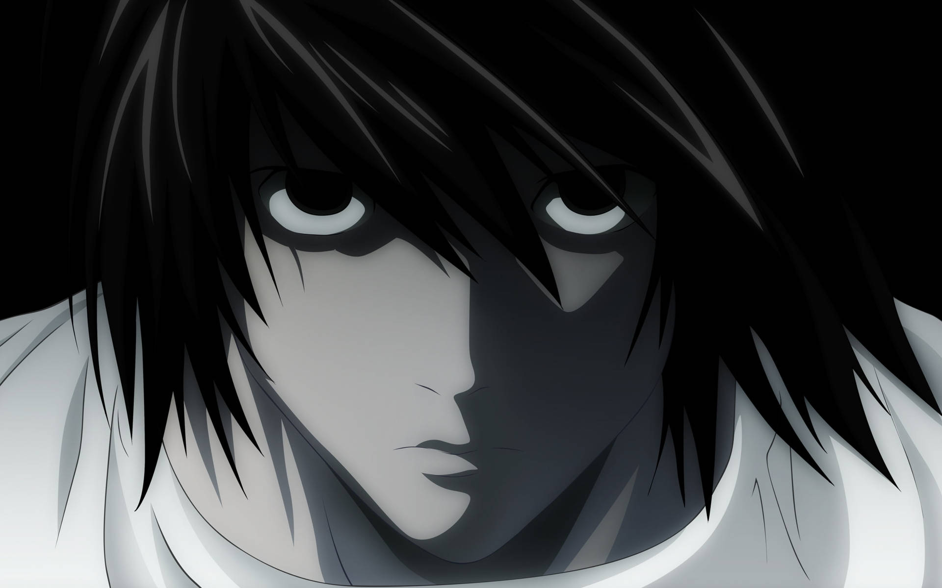 動漫角色，黑髮和強烈的白眼，處於陰影中。