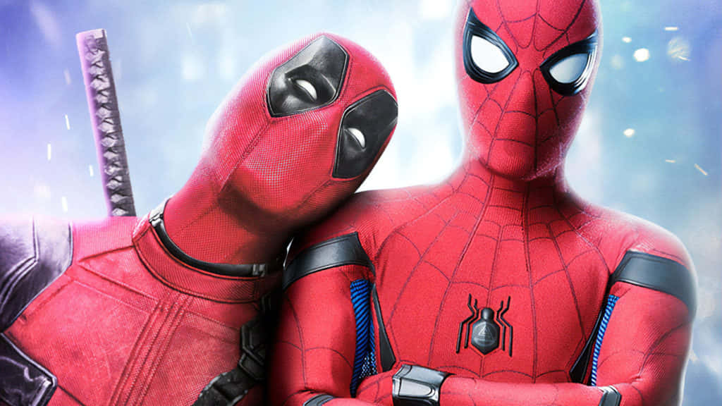 Deadpool And Spiderman 桌布 壁紙 — 死侍深情地靠在蜘蛛俠身上，他們穿著標誌性的紅色戰衣，背景是明亮的藍天和漂浮的粒子。