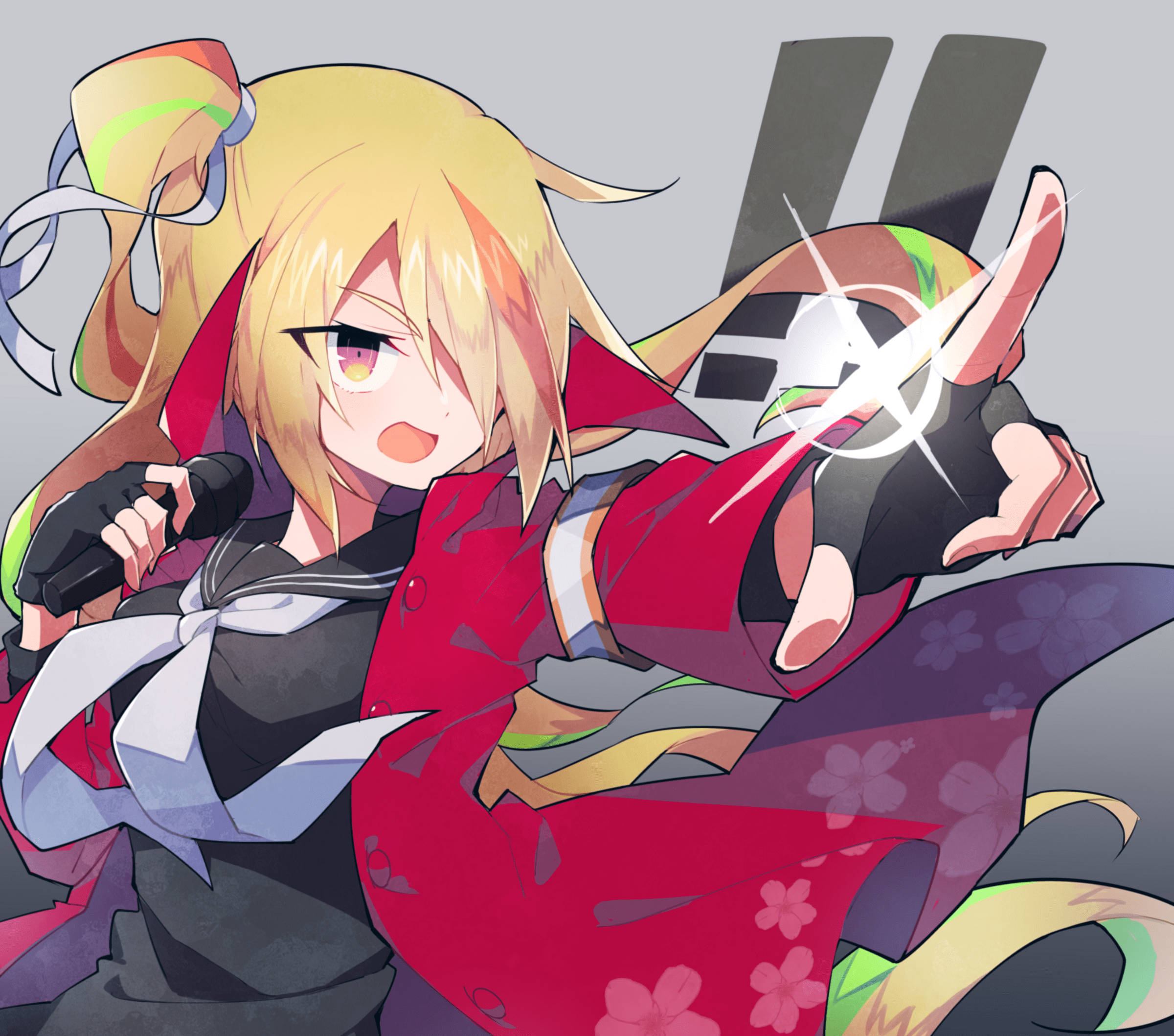 《殭屍之地 Saga》無畏的 Saki 壁紙 — 一個開心的動漫女孩，金色雙馬尾，身穿紅色和服，自信地笑著揮舞著發光的劍。