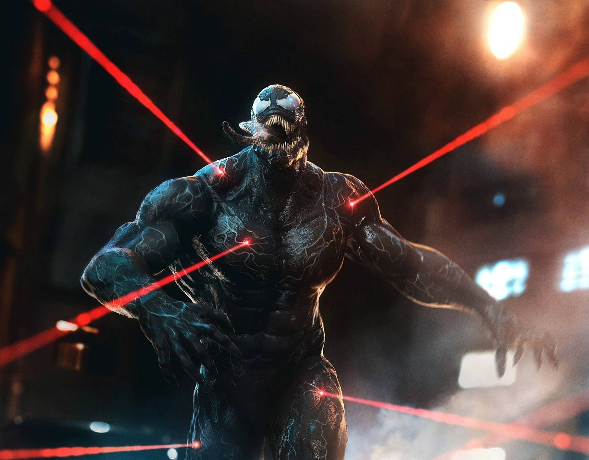 Venom 在黑暗城市中，紅色激光束橫跨場景。
