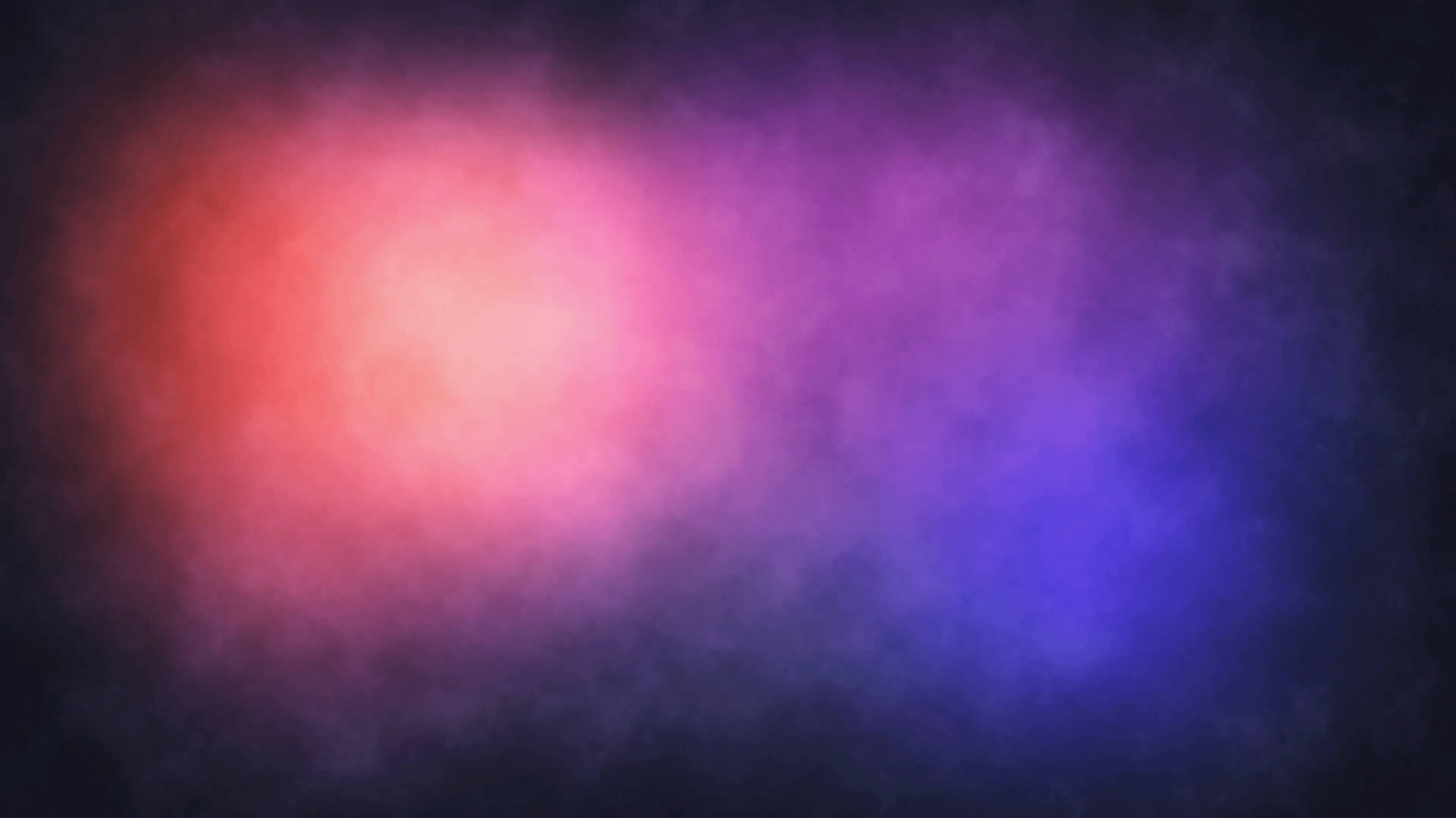 在太空中旋轉的粉紅色和紫色宇宙星雲雲團