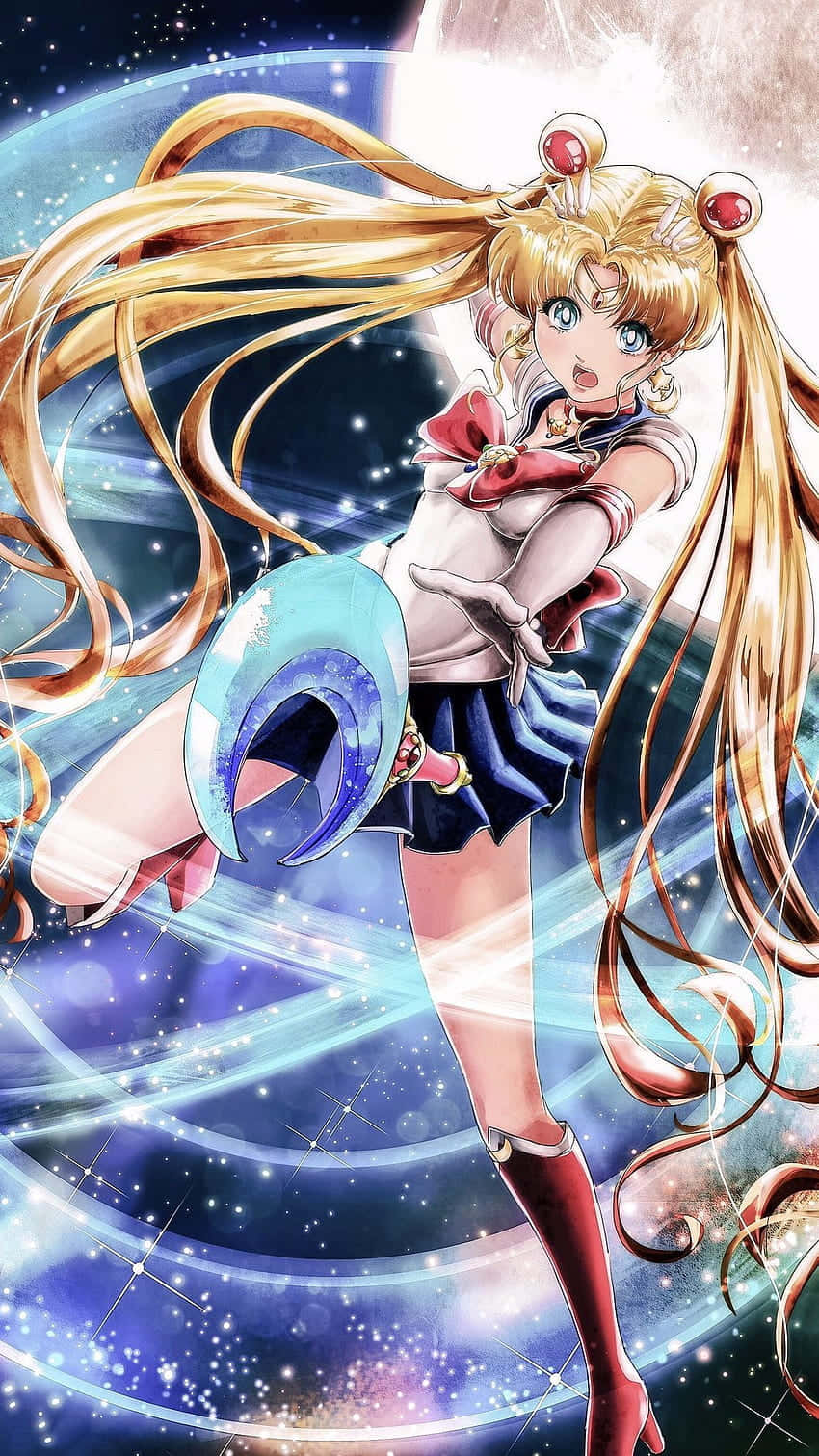 美少女戰士穿著標誌性服裝，在星空太空背景下揮舞著發光的彎月杖。