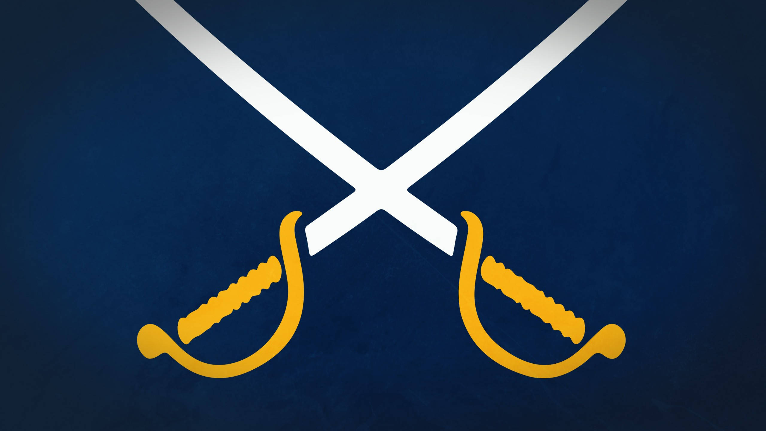 水牛城 Sabres 簡約刀刃 壁紙 — 兩把交叉的白色劍，金色劍柄，在帶有紋理的深藍色背景上格外突出。
