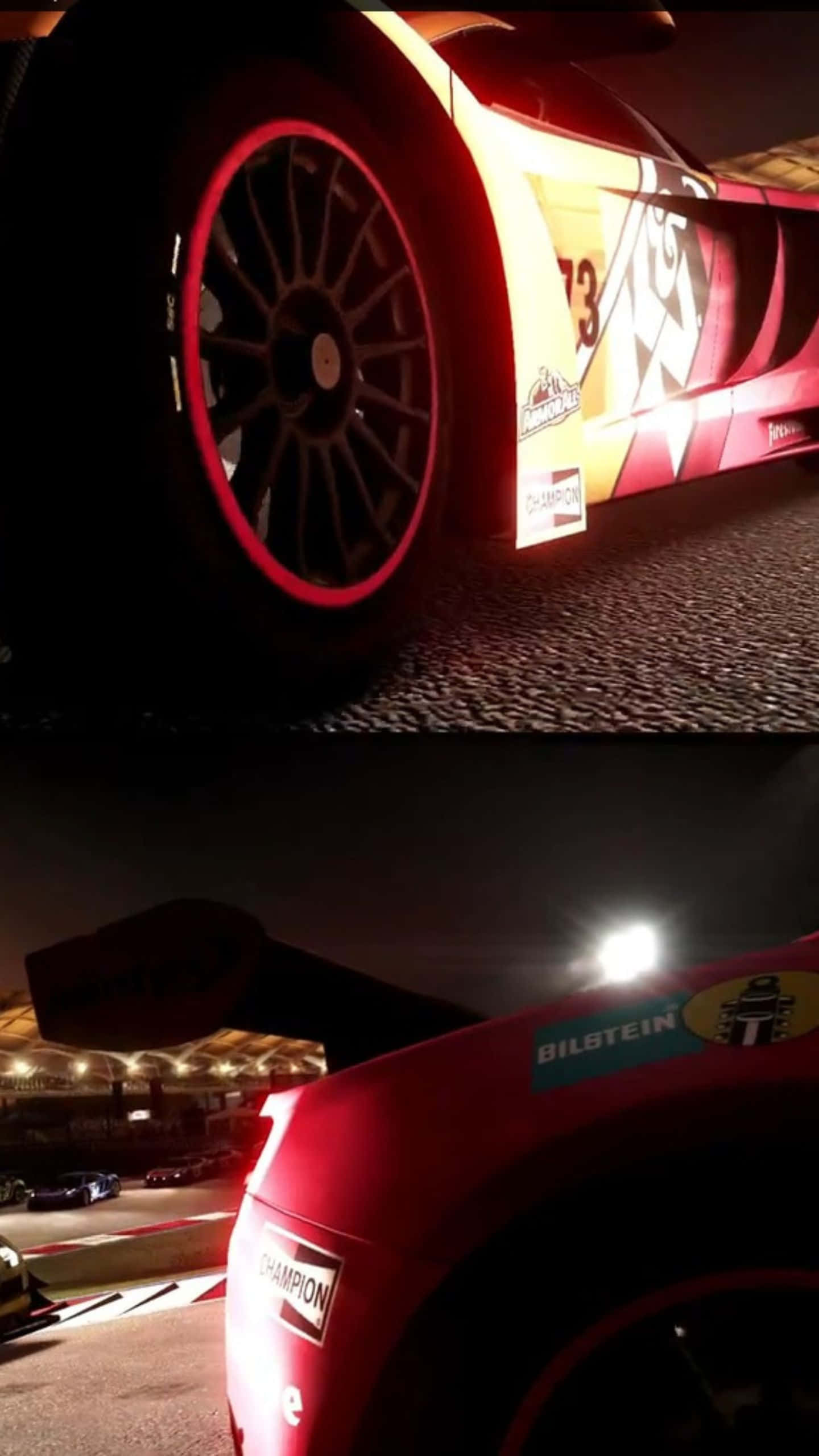 沉浸於 Android Grid Autosport 的賽車世界 壁紙 — 一輛紅色賽車在夜間賽道上發光的車輪和尾部，贊助商貼紙清晰可見。
