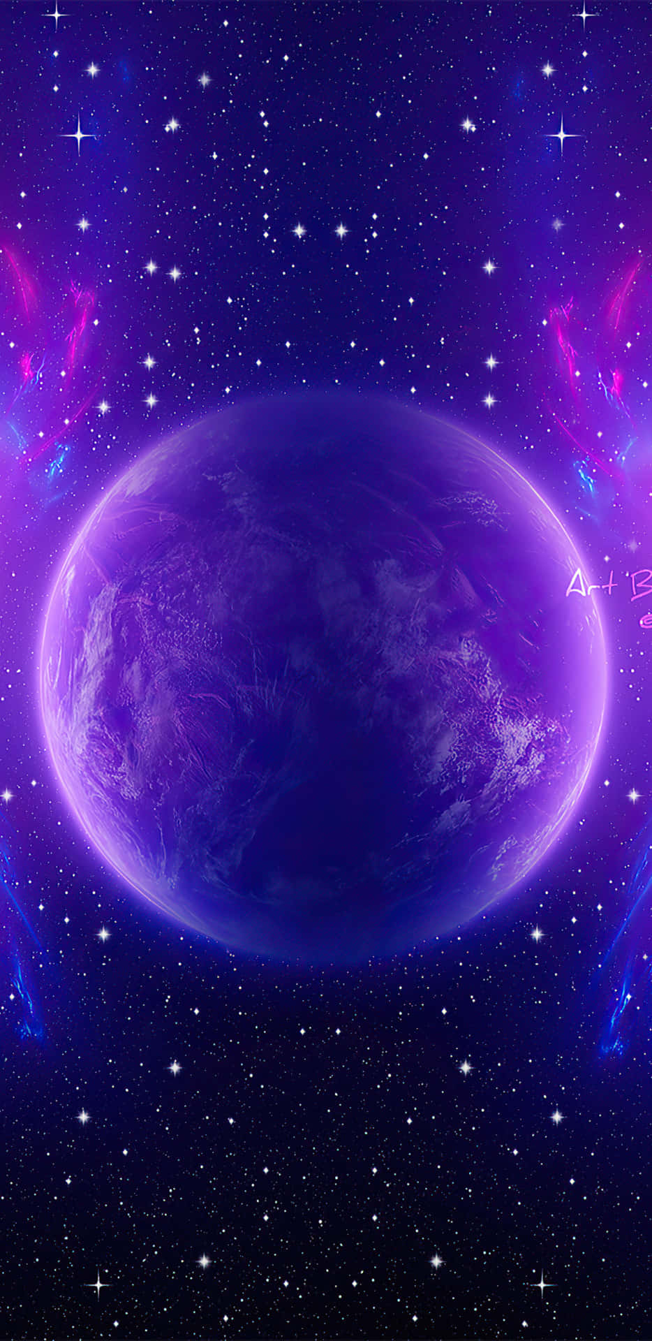 深空中被星星和彩色星雲環繞的紫色行星。