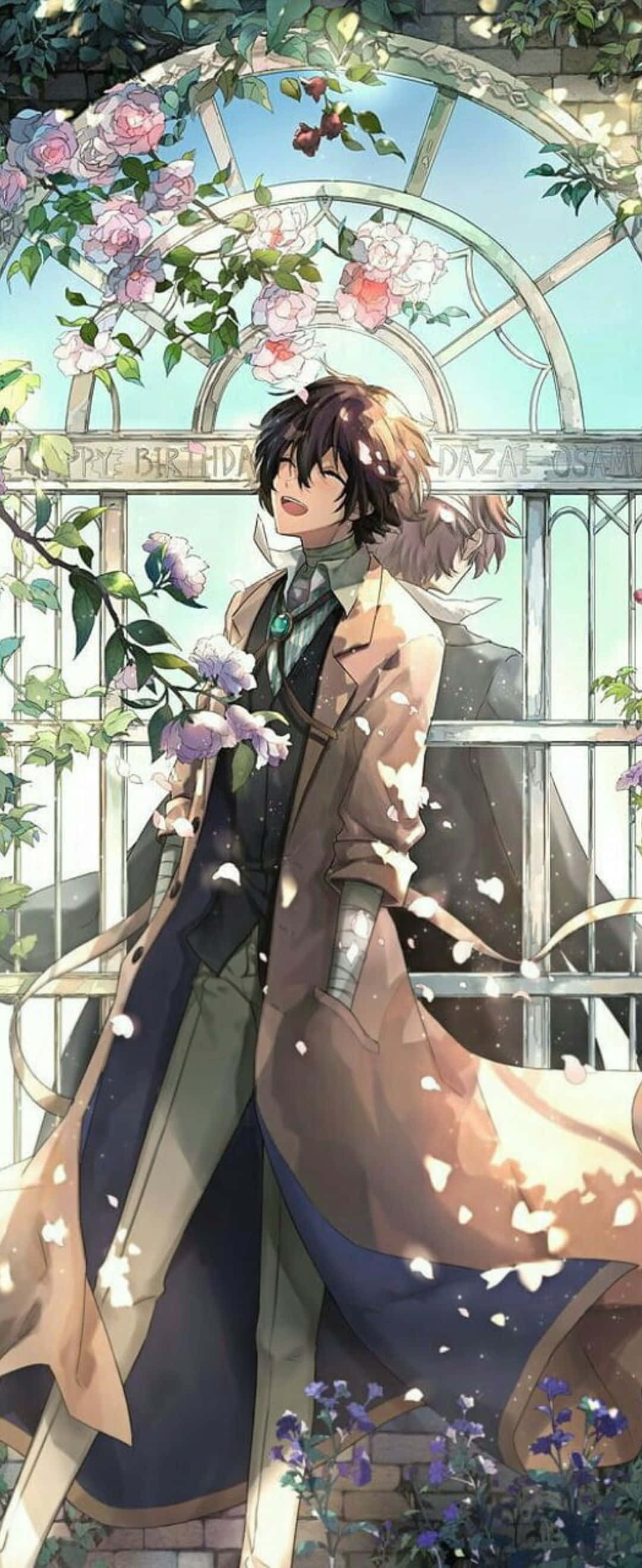 海邊寧靜晨光 壁紙 — 一個穿著長外套的年輕動漫男孩站在花卉拱形窗下，花瓣在他周圍飄落。