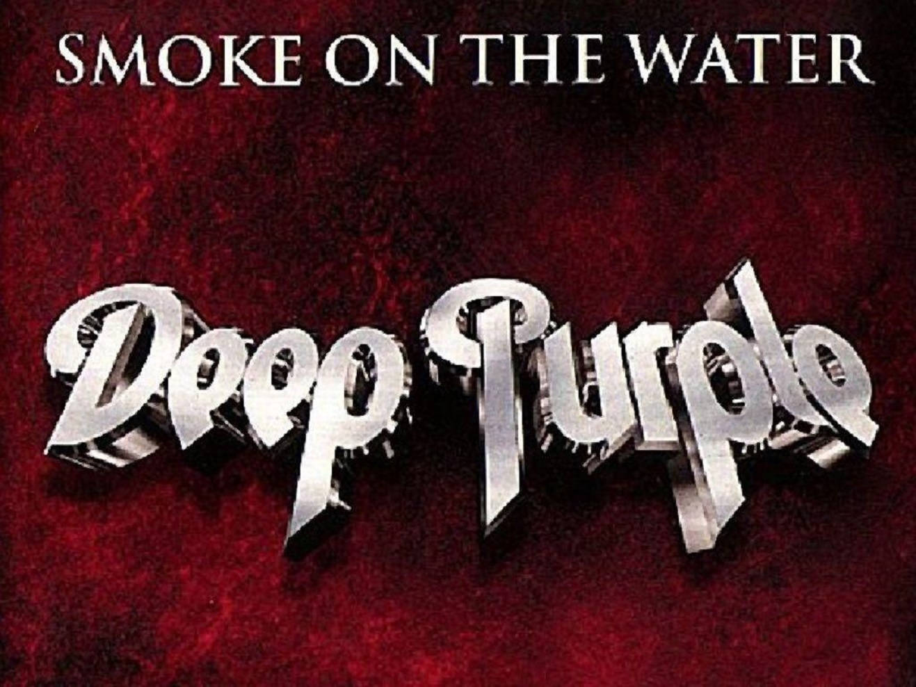 深紫樂隊演出場景封面設計 壁紙 — 金屬質感3D文字顯示「Deep Purple」和「Smoke on the Water」，背景為紋理深紅色。