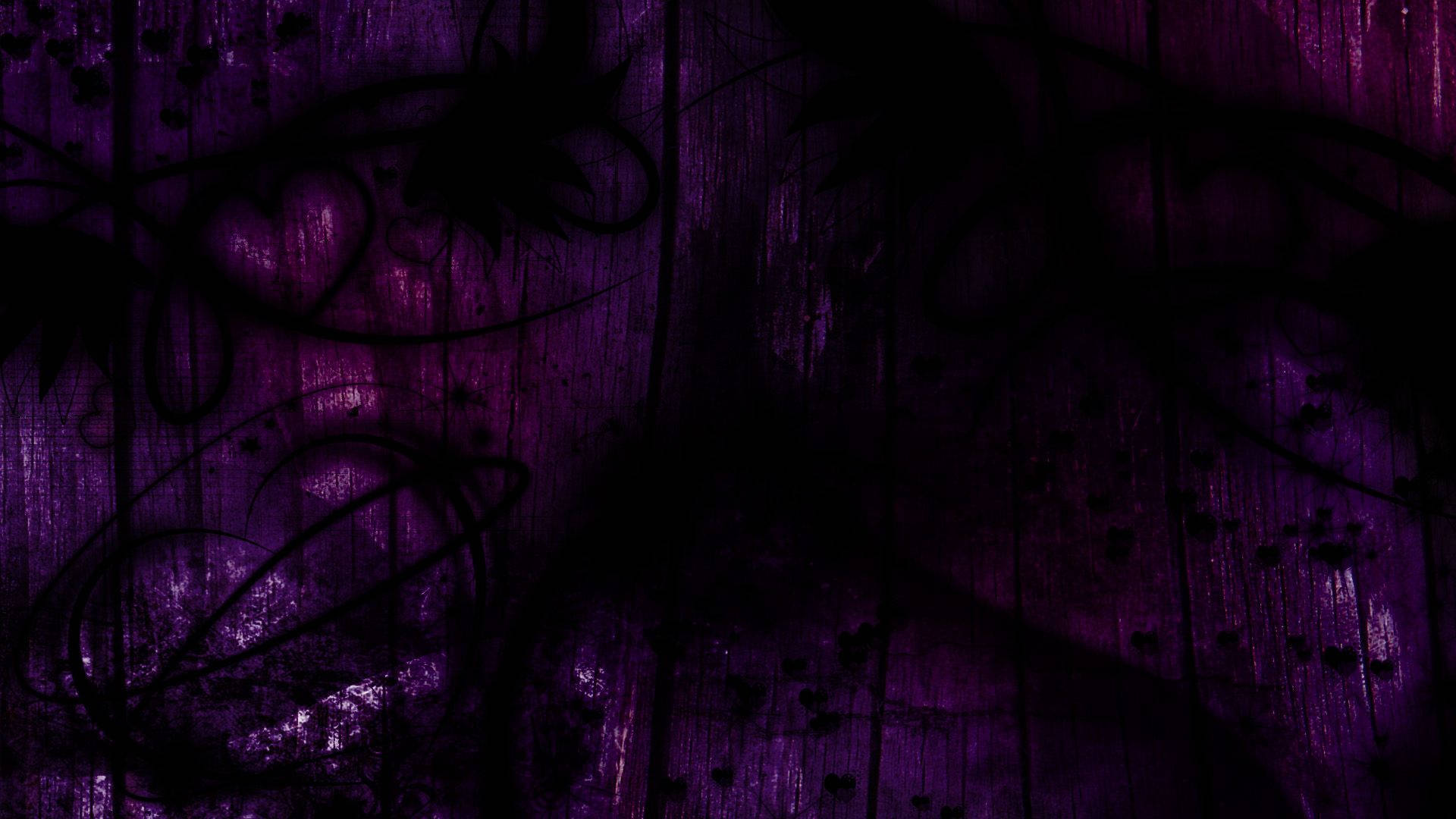 Grunge Aesthetic 桌布 壁紙 — 深紫色紋理牆紙，帶有黑色花卉剪影和垂直紋理圖案。